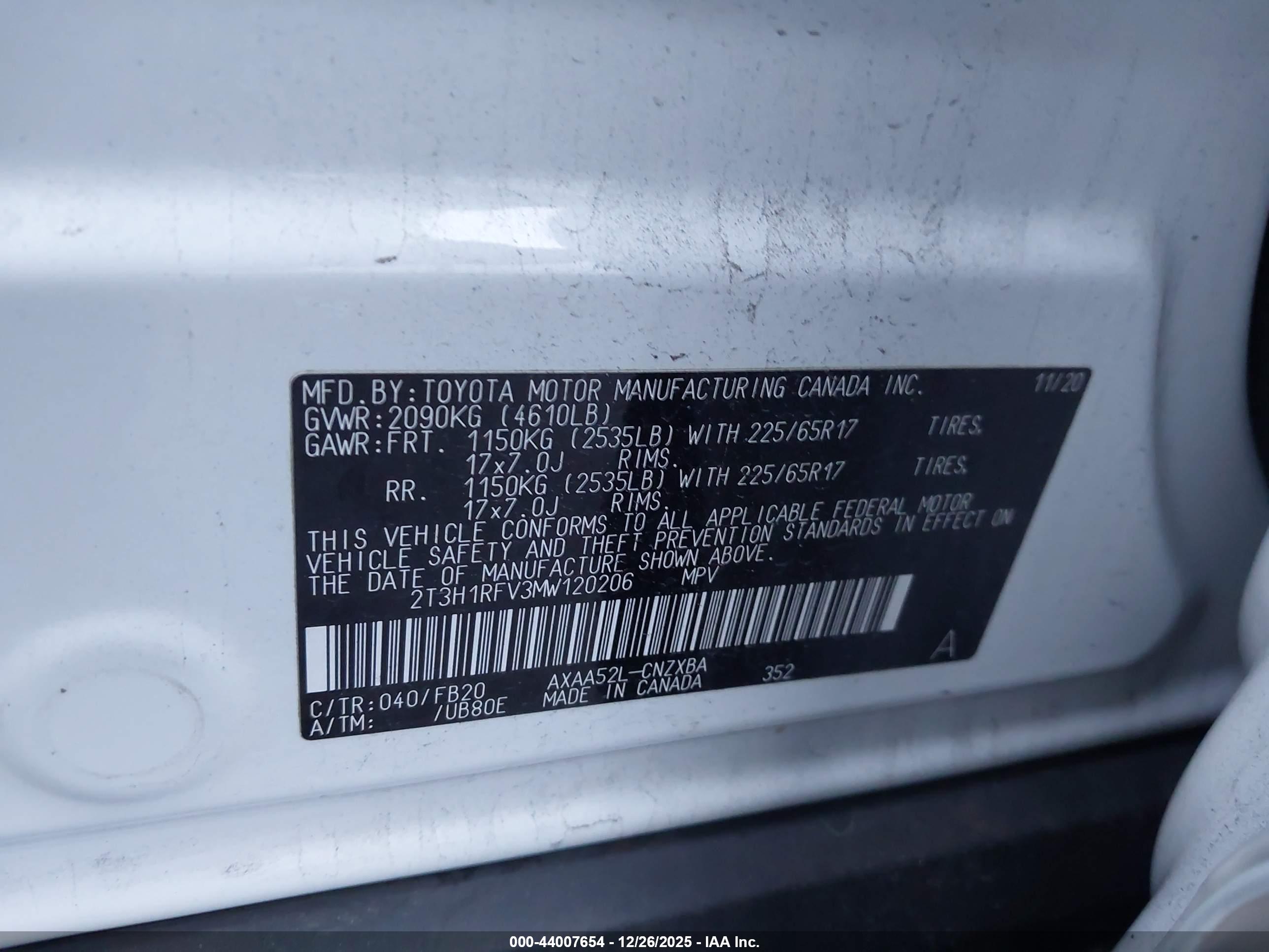 TOYOTA RAV4 image 9