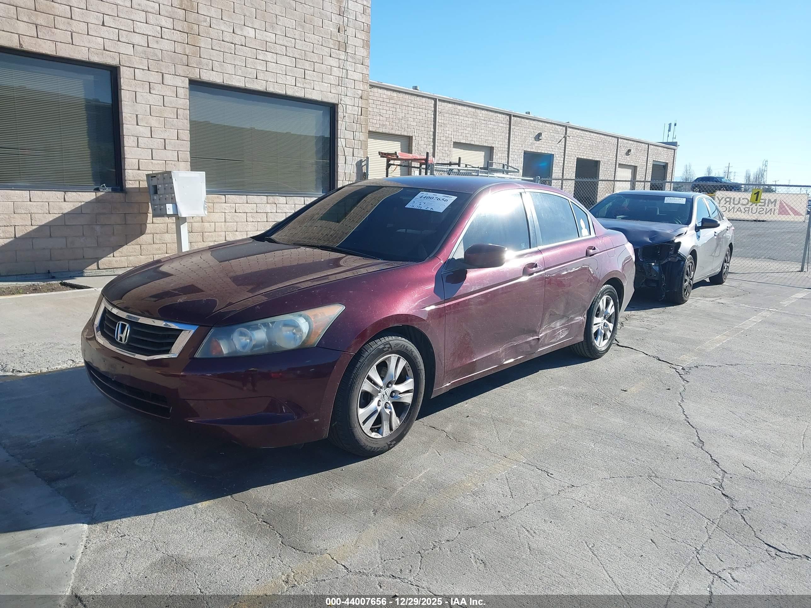 HONDA ACCORD image 2