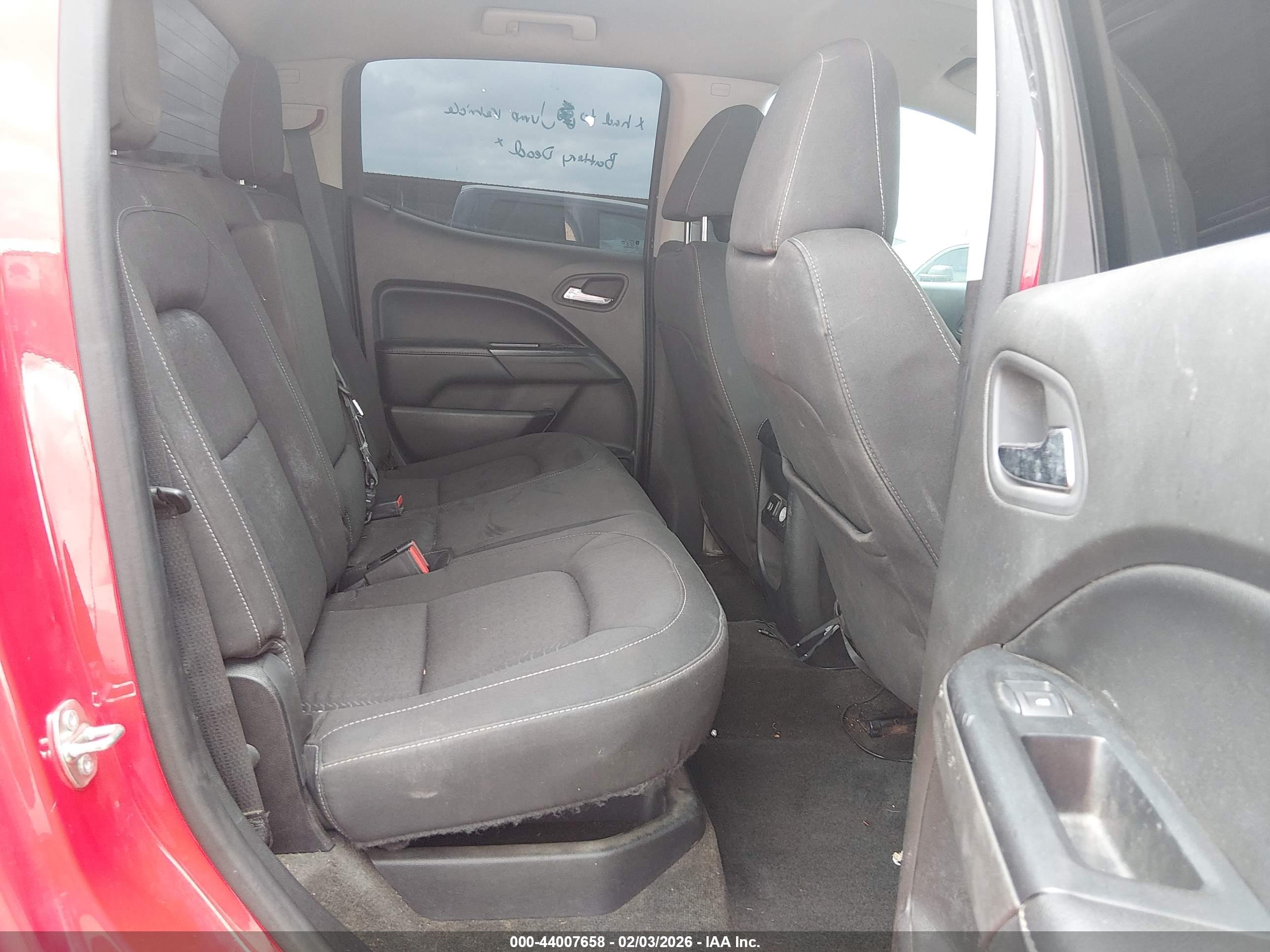 GMC CANYON image 8