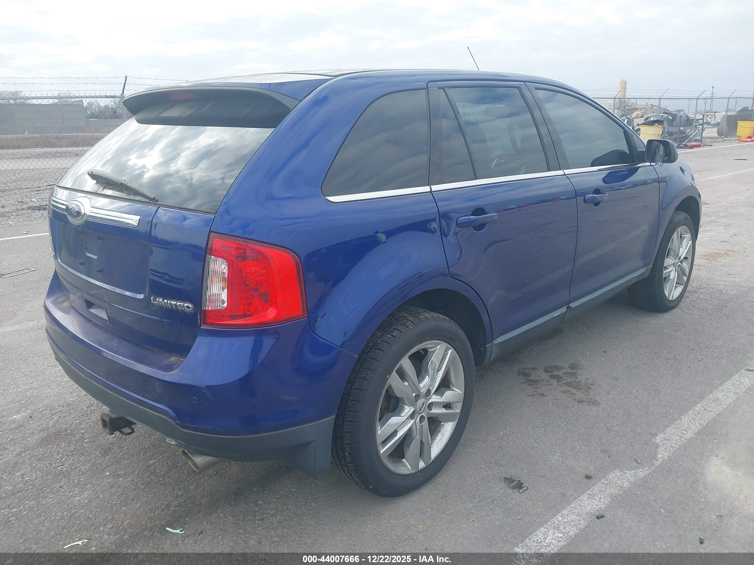 FORD EDGE image 4