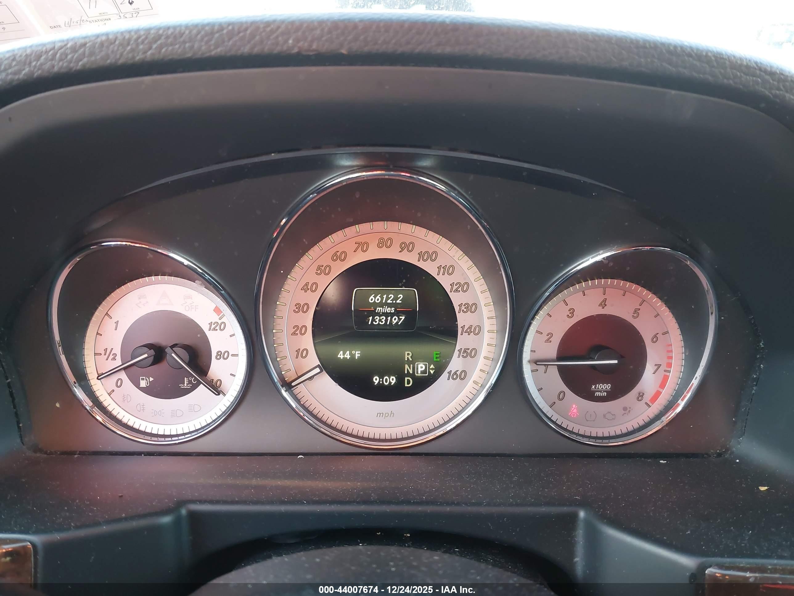 MERCEDES-BENZ GLK image 7