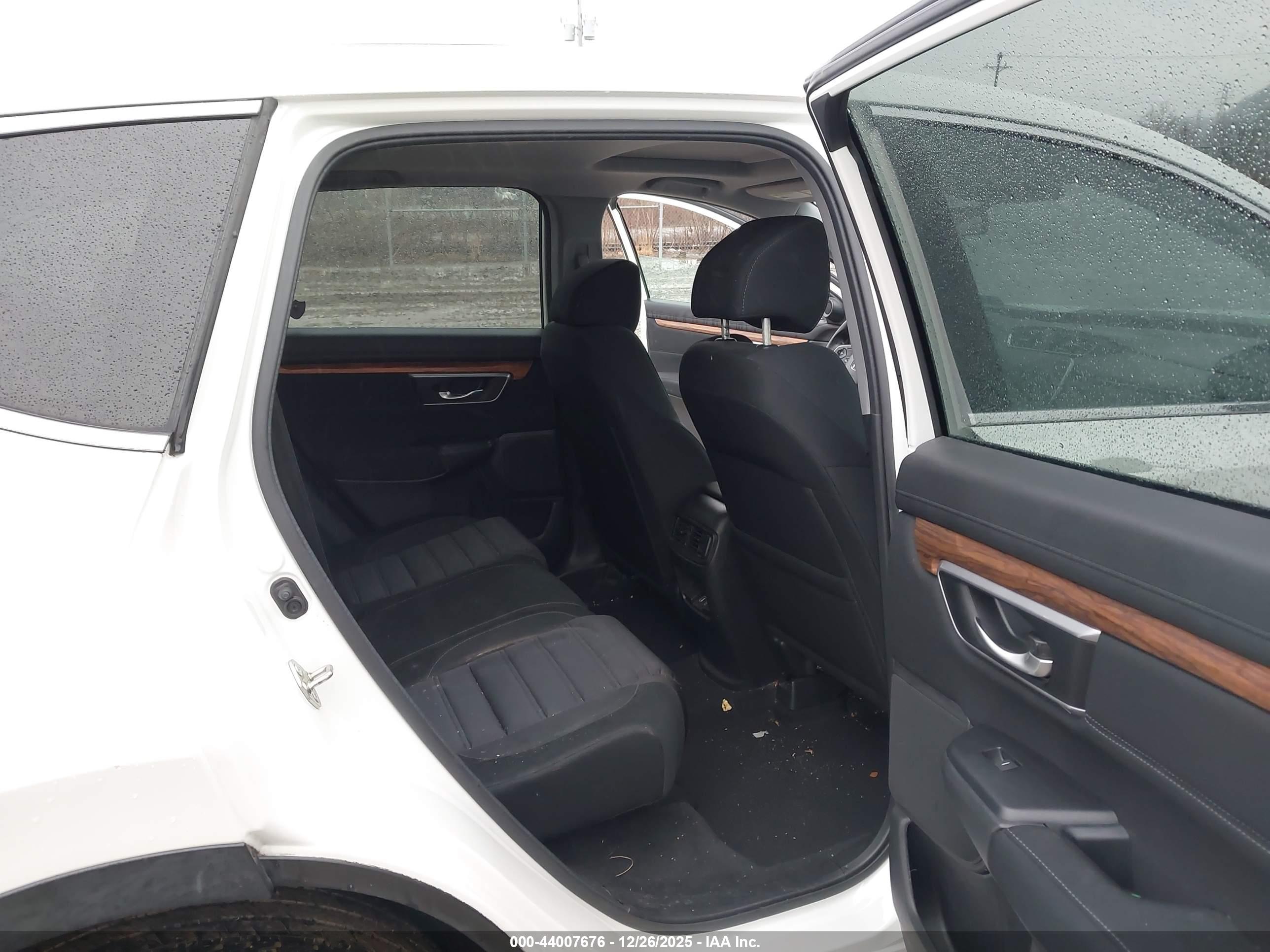 HONDA CR-V image 8