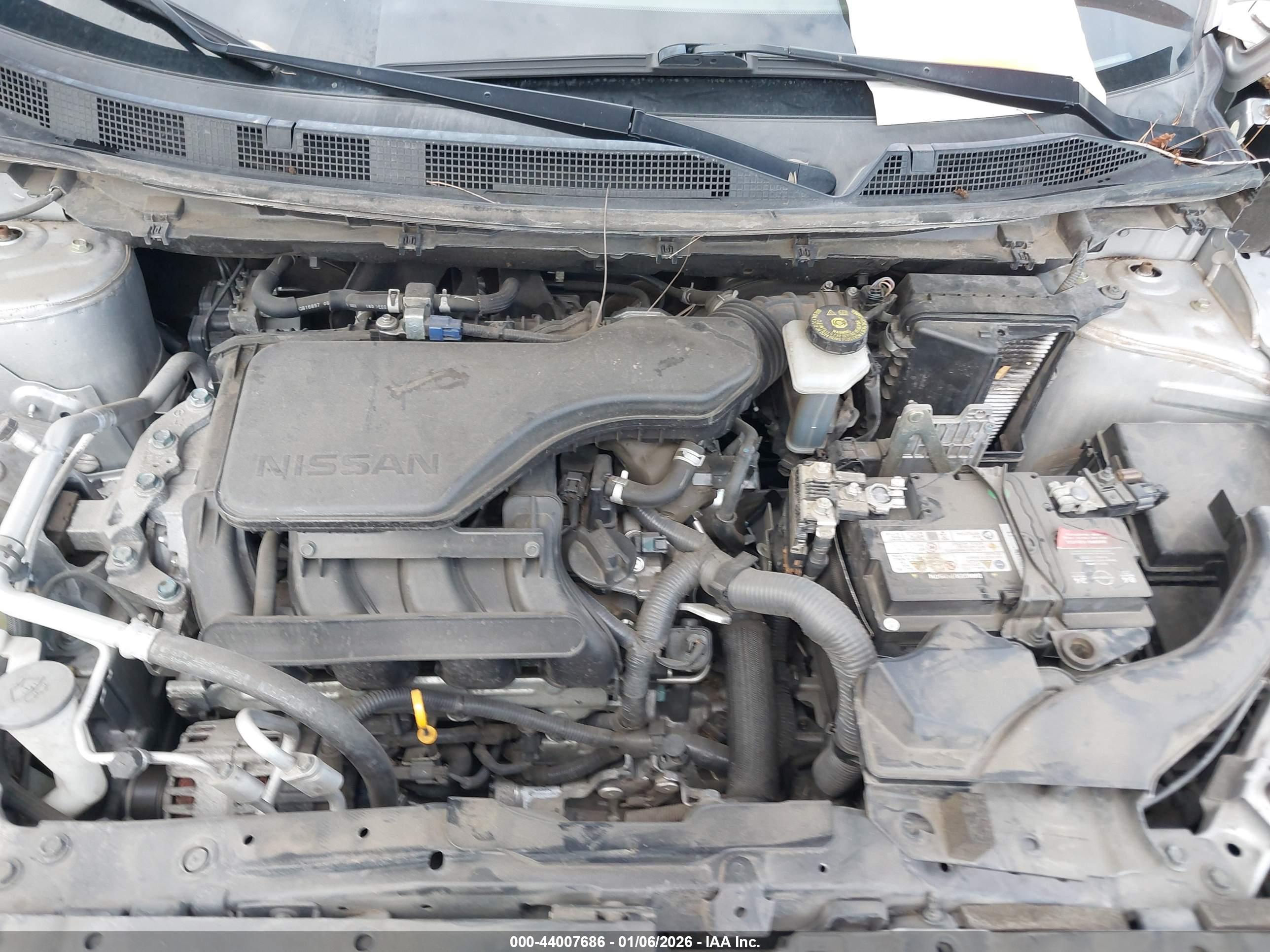 NISSAN ROGUE image 10