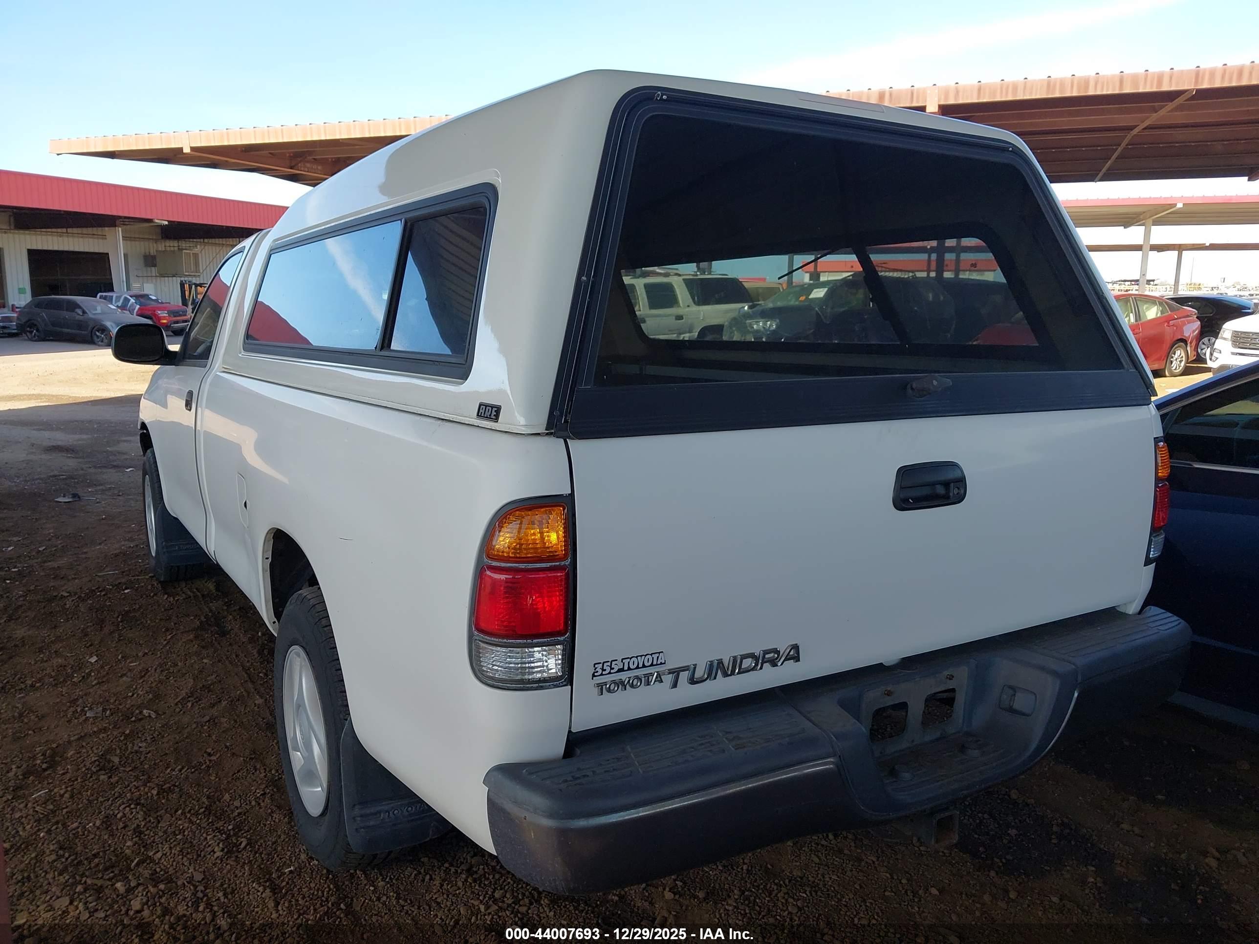 TOYOTA TUNDRA image 3