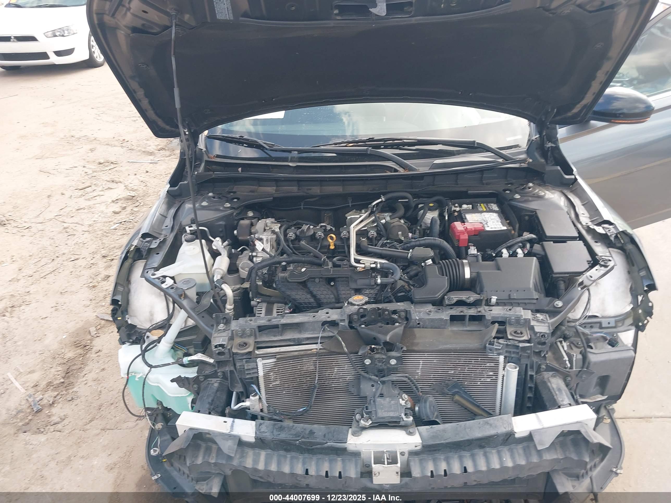 NISSAN ALTIMA image 10
