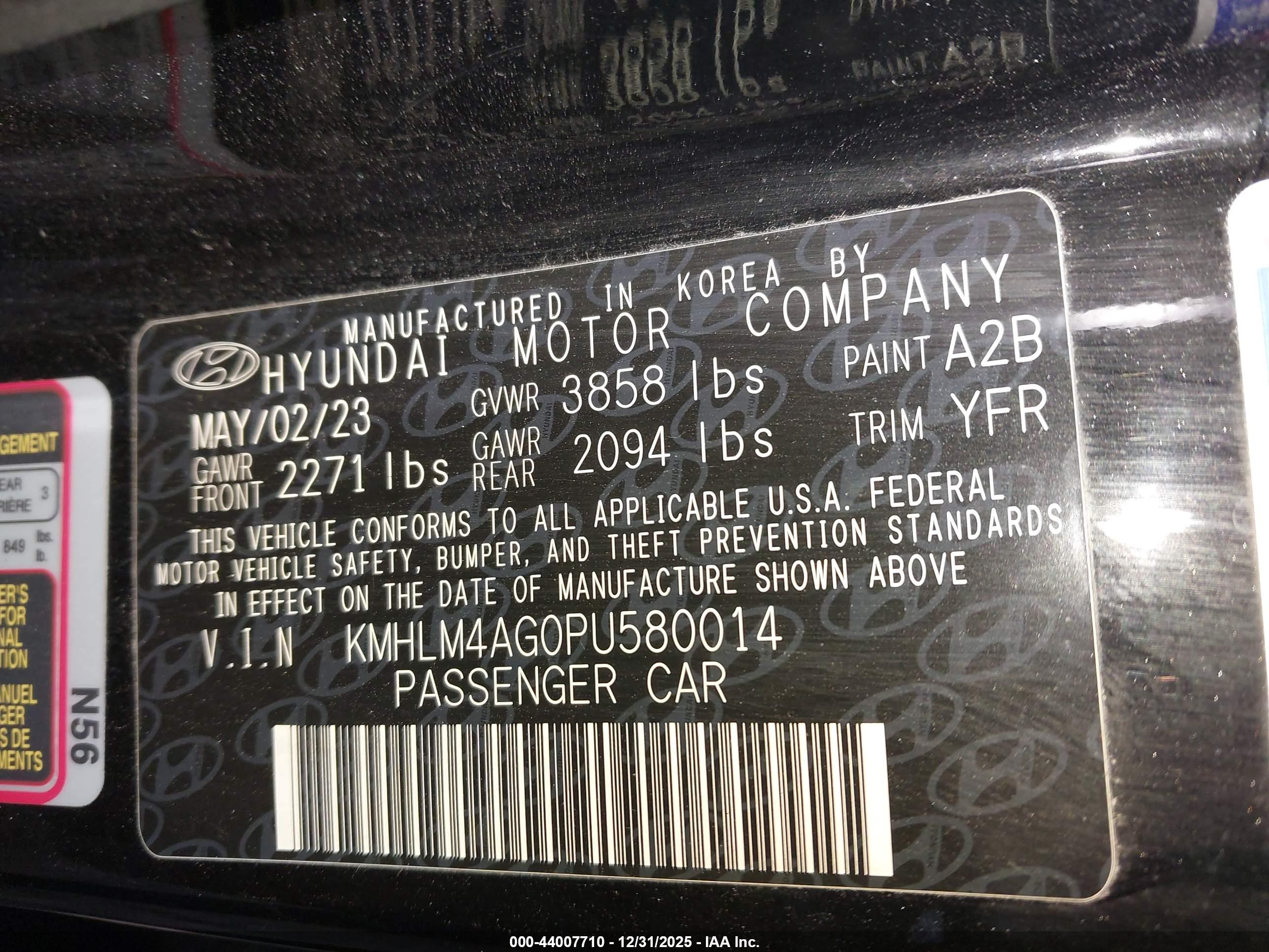 HYUNDAI ELANTRA image 9