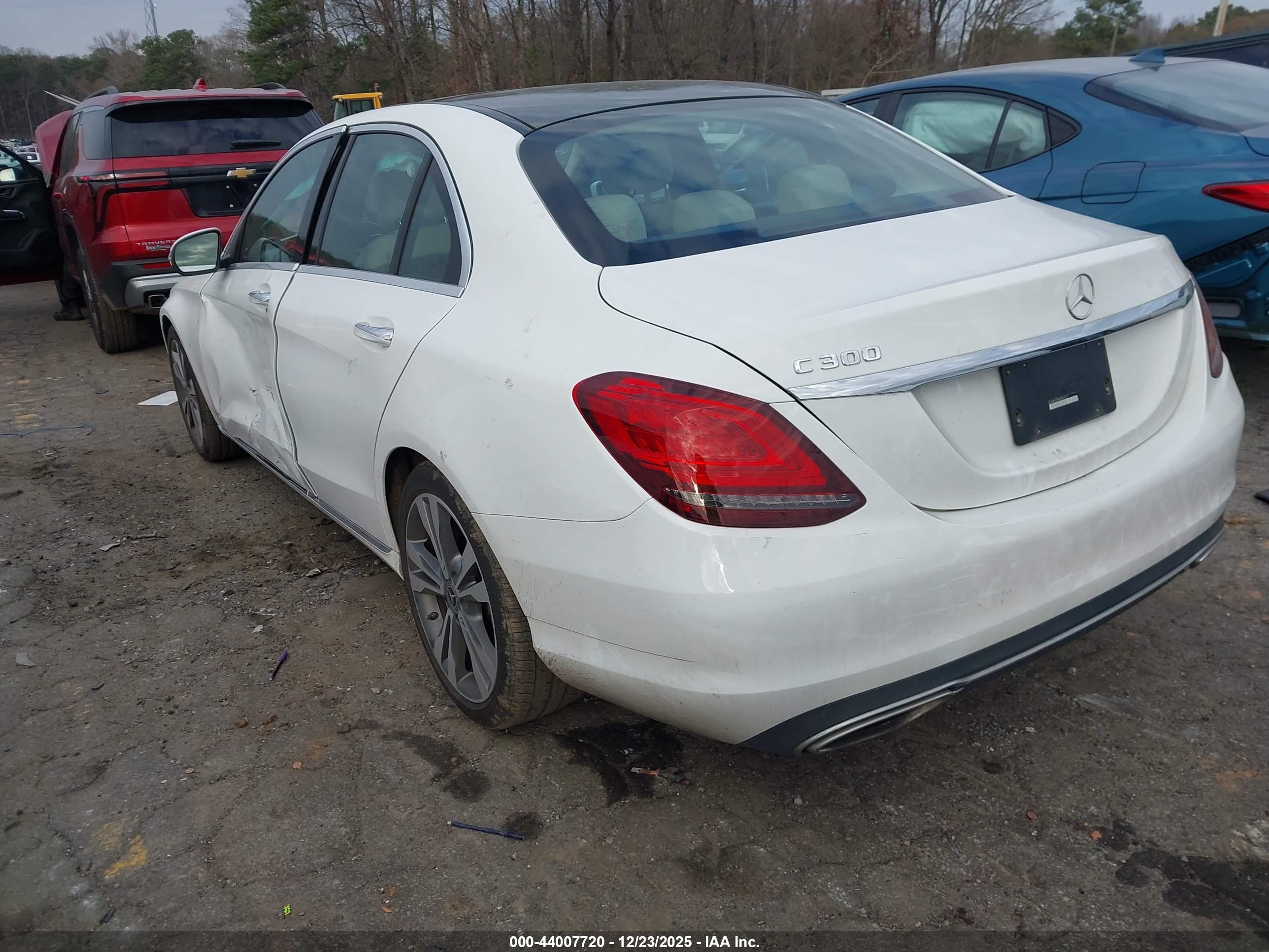 MERCEDES-BENZ C image 3