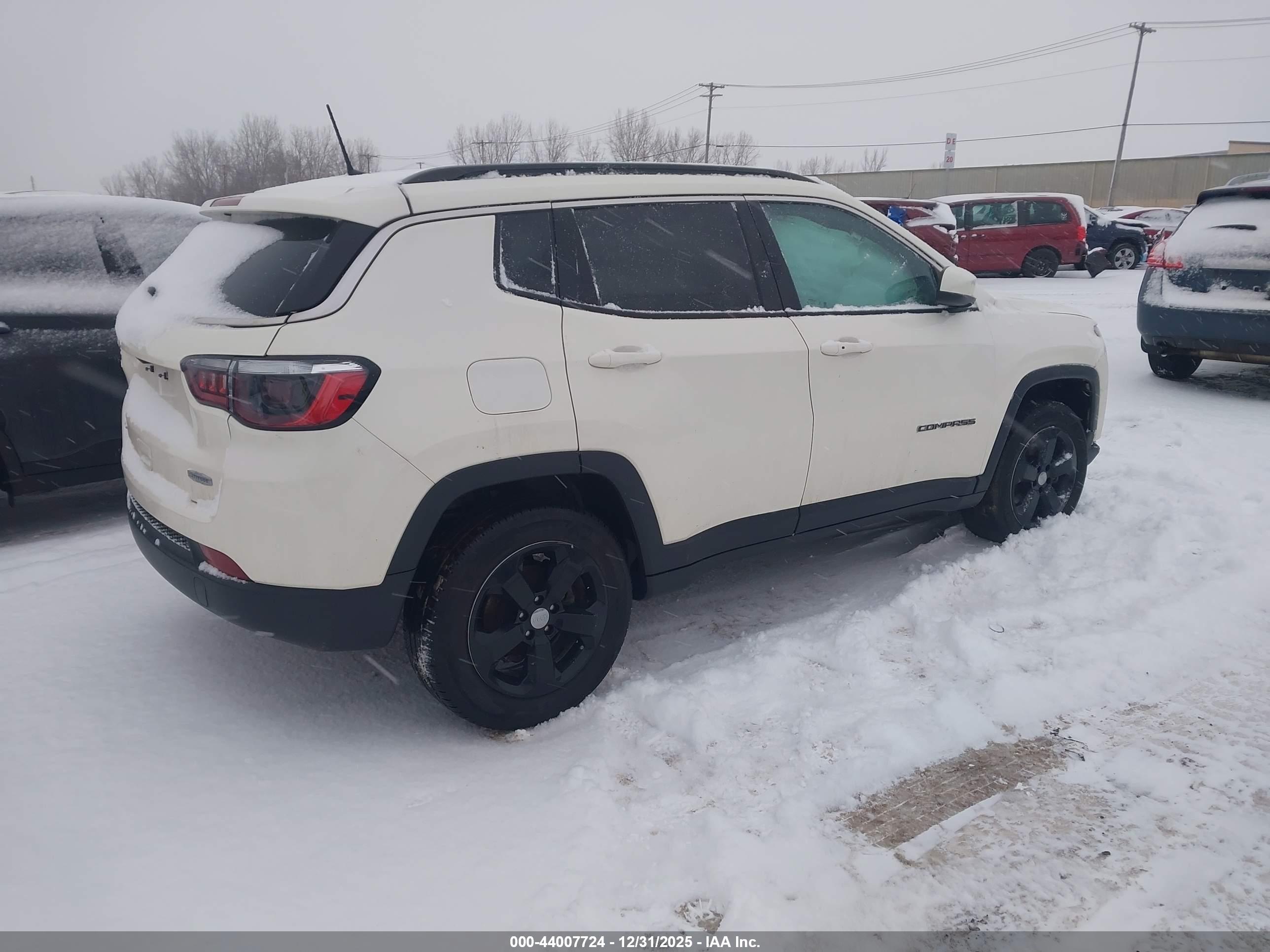 JEEP COMPASS image 4