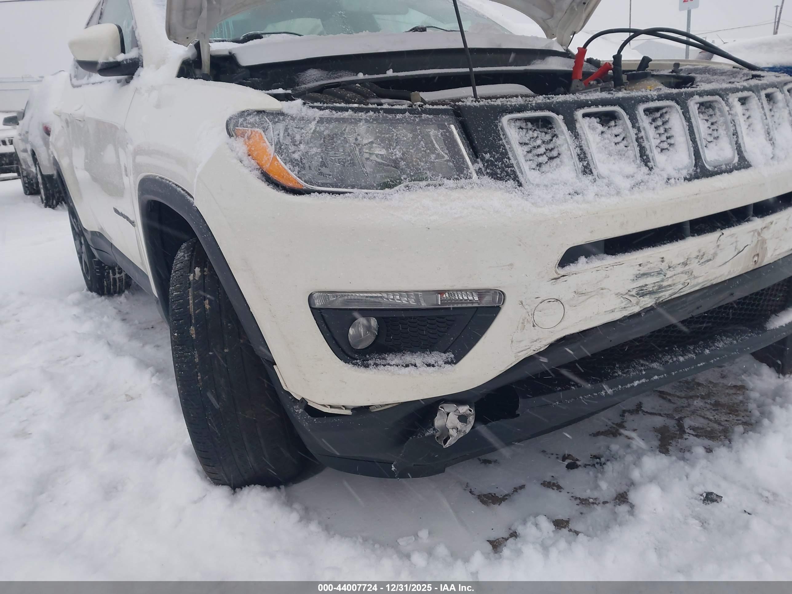 JEEP COMPASS image 6