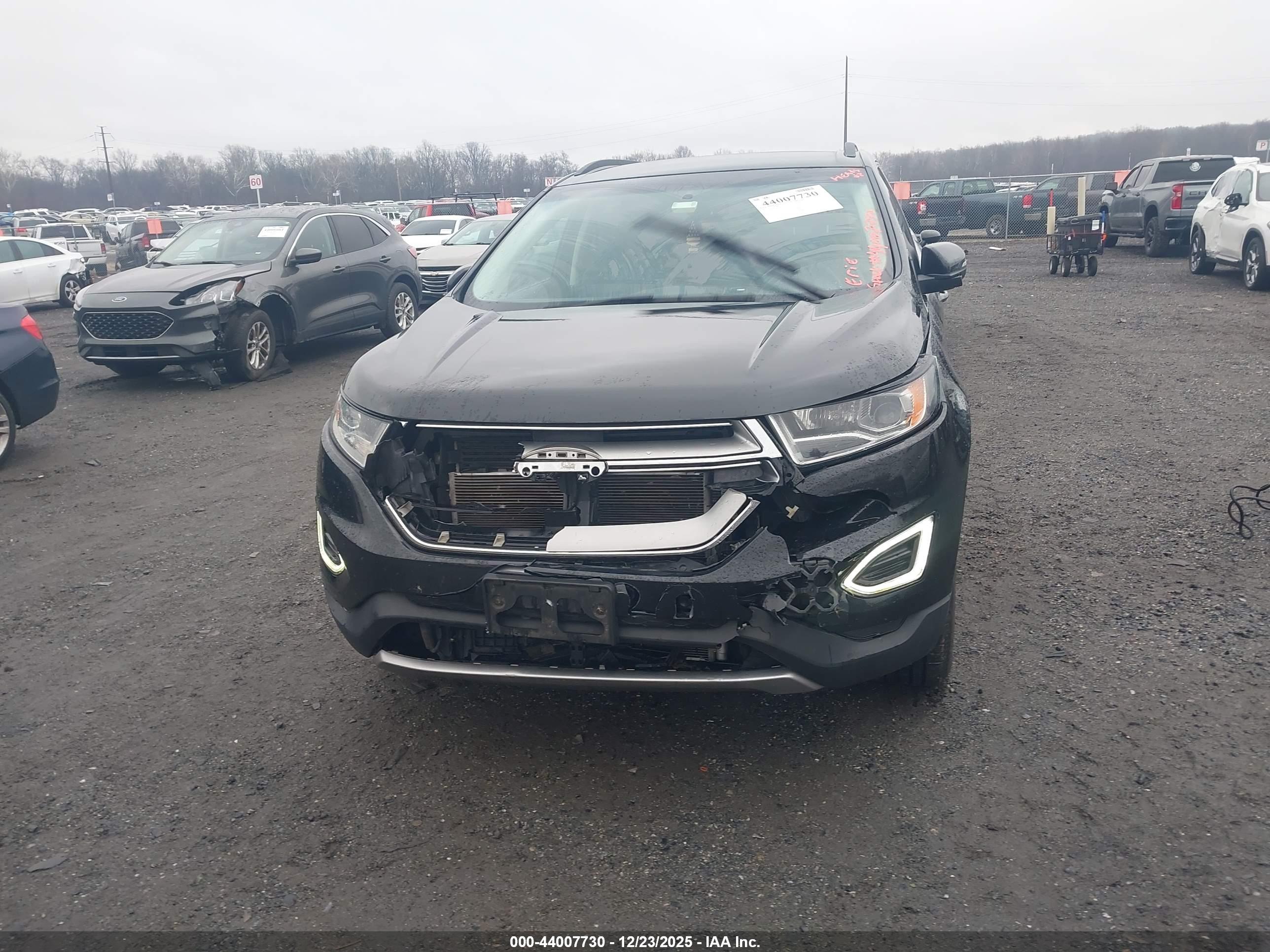 FORD EDGE image 6