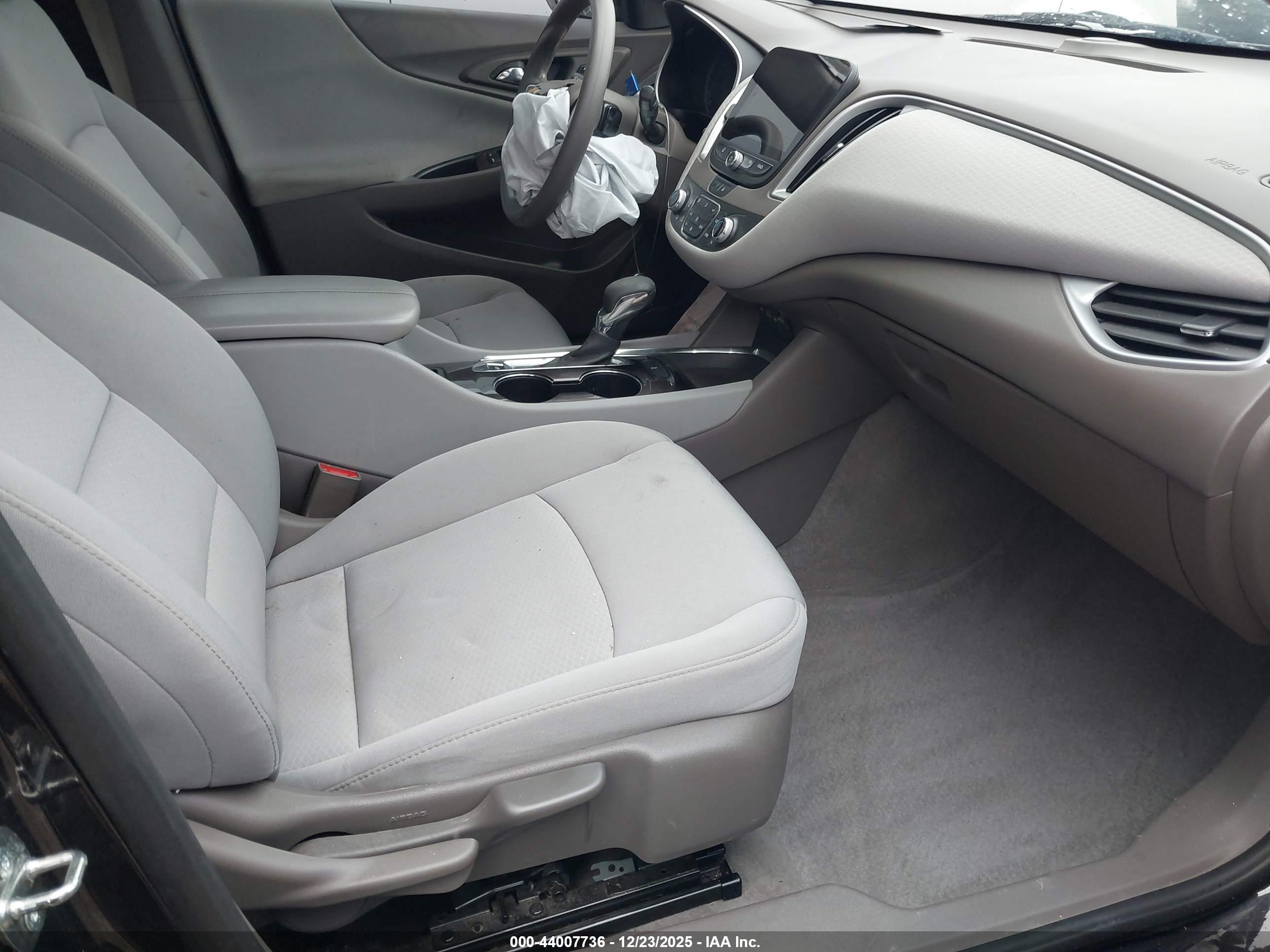 CHEVROLET MALIBU image 5