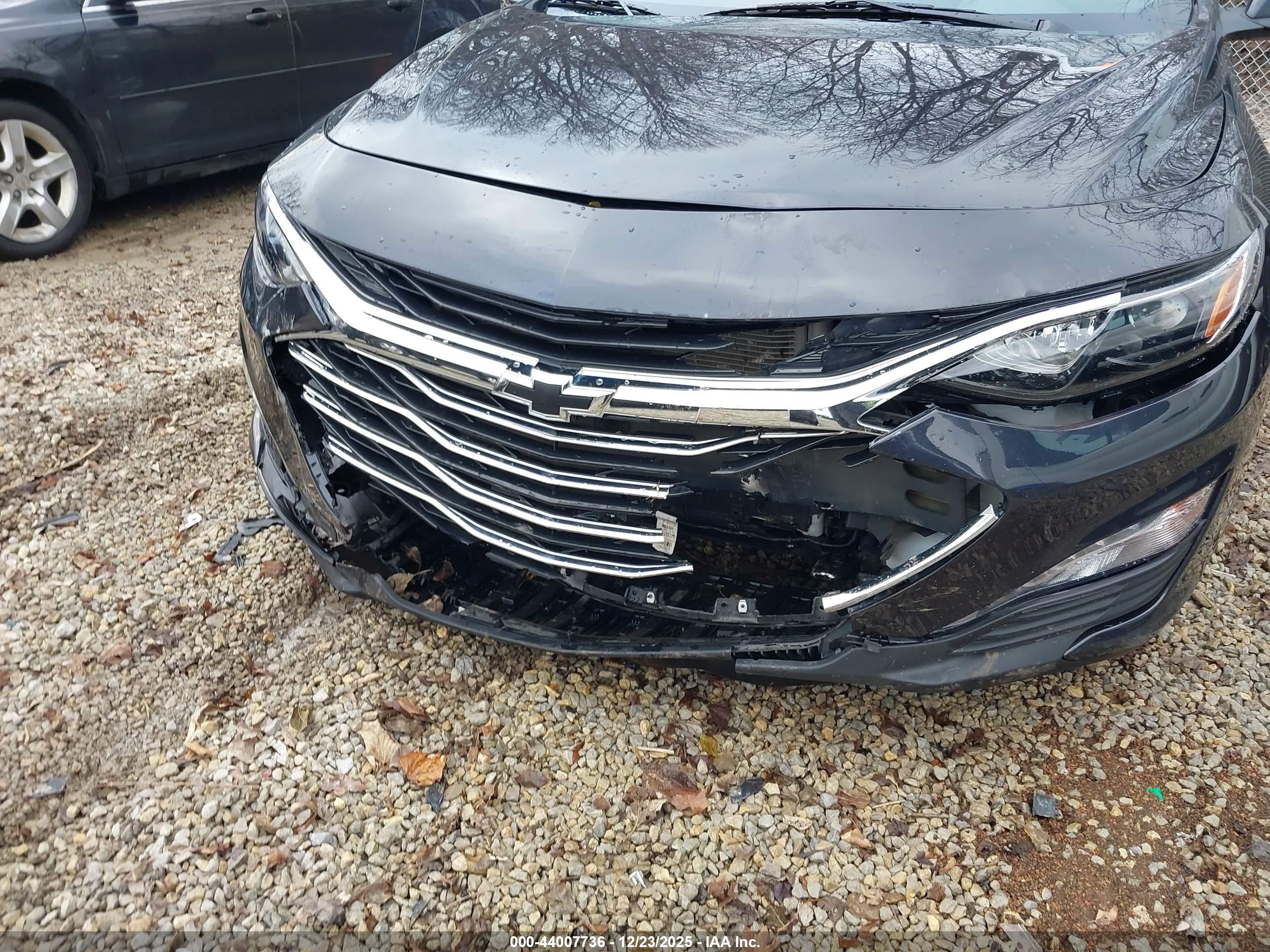 CHEVROLET MALIBU image 6