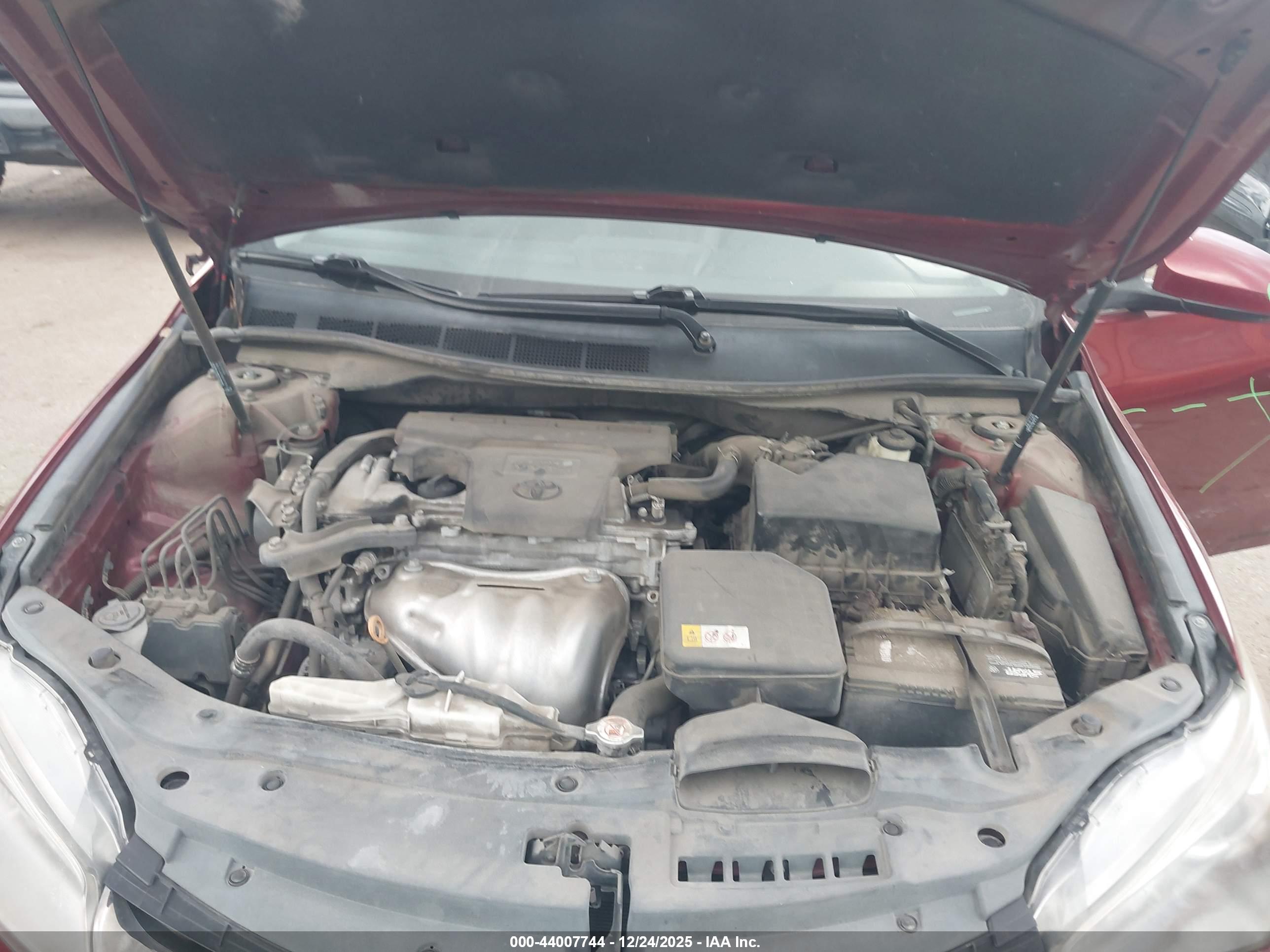 TOYOTA CAMRY image 10