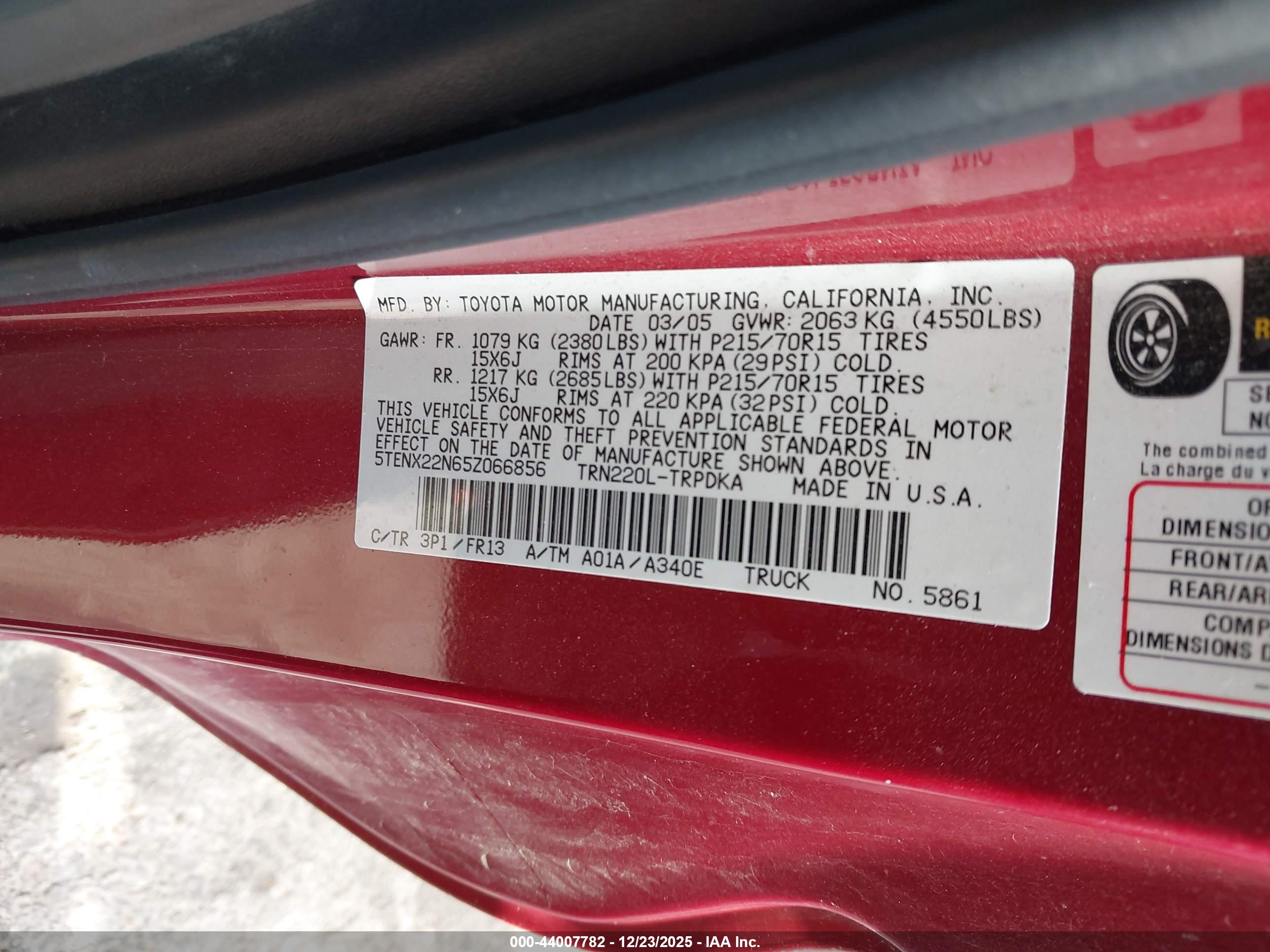 TOYOTA TACOMA image 9