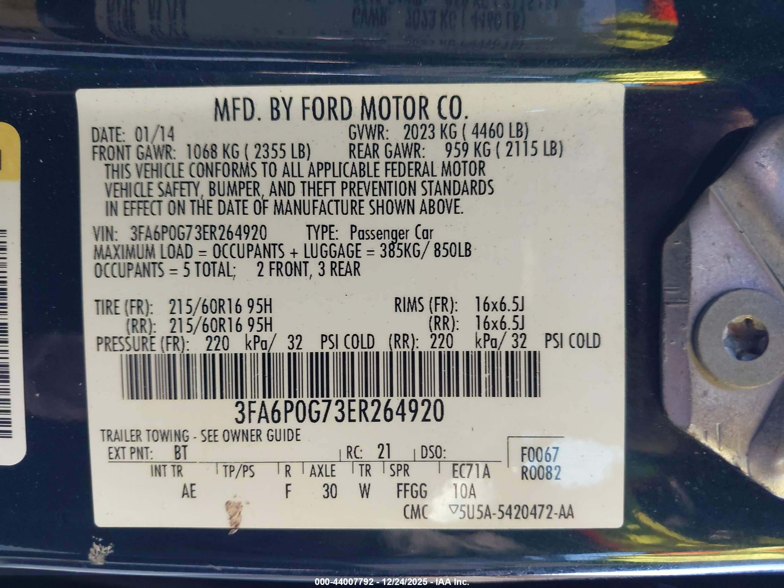 FORD FUSION image 9