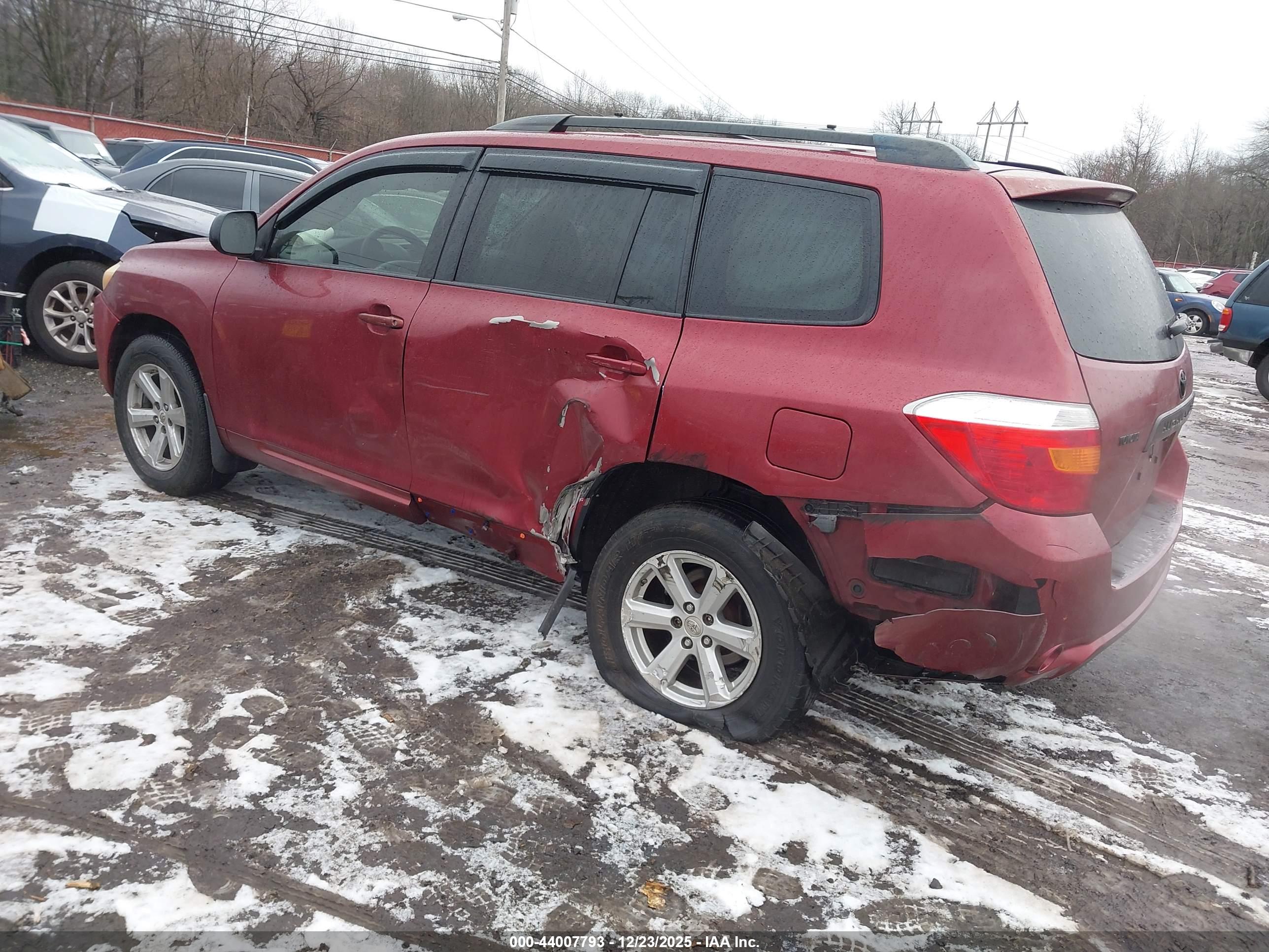 TOYOTA HIGHLANDER image 3
