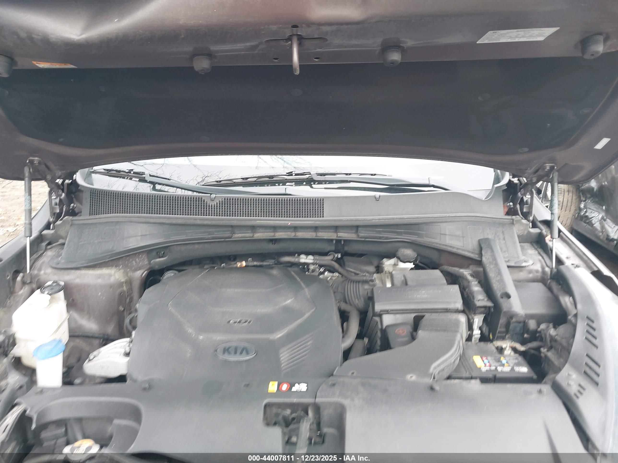 KIA SORENTO image 10