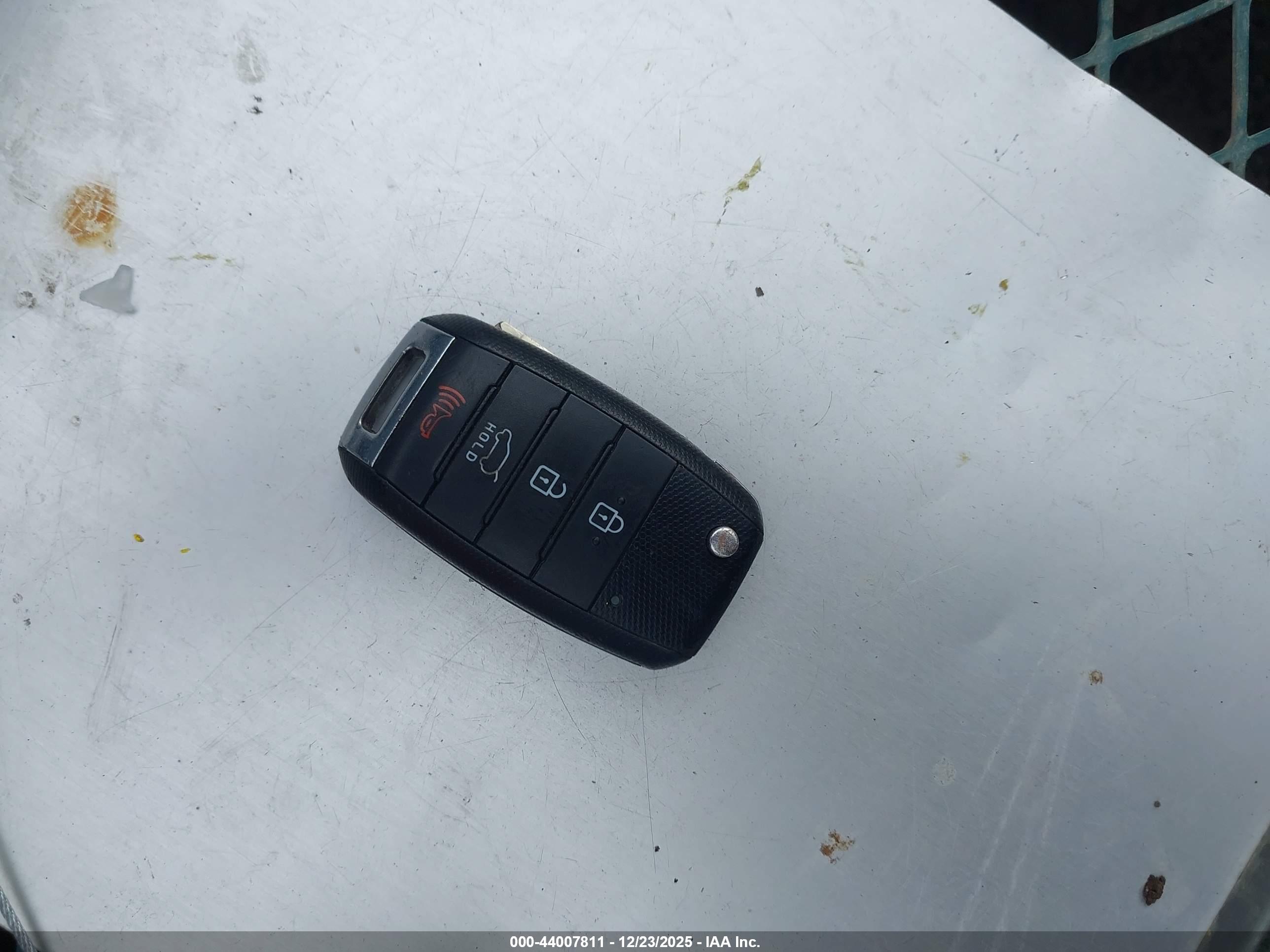 KIA SORENTO image 11