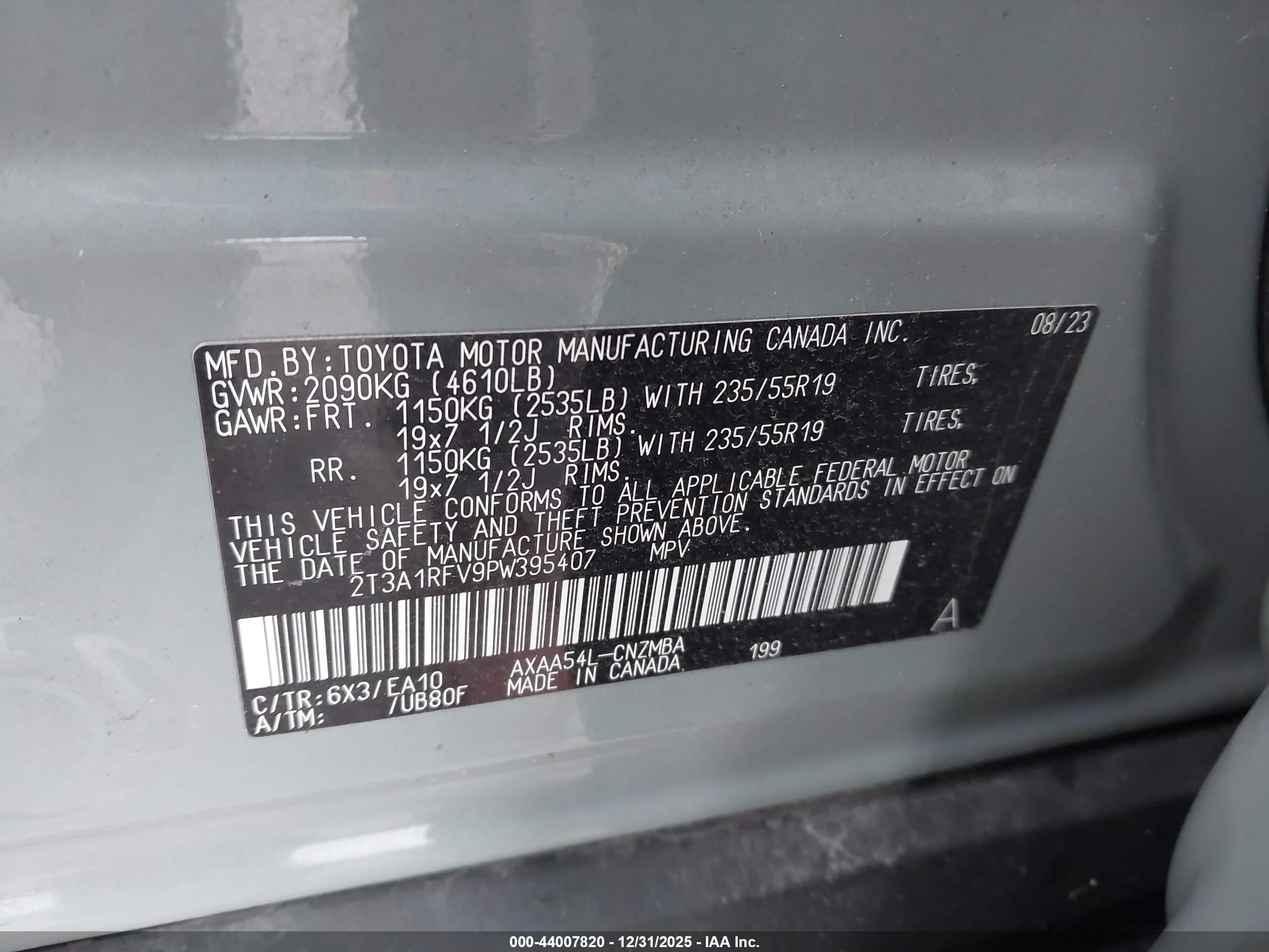 TOYOTA RAV4 image 9