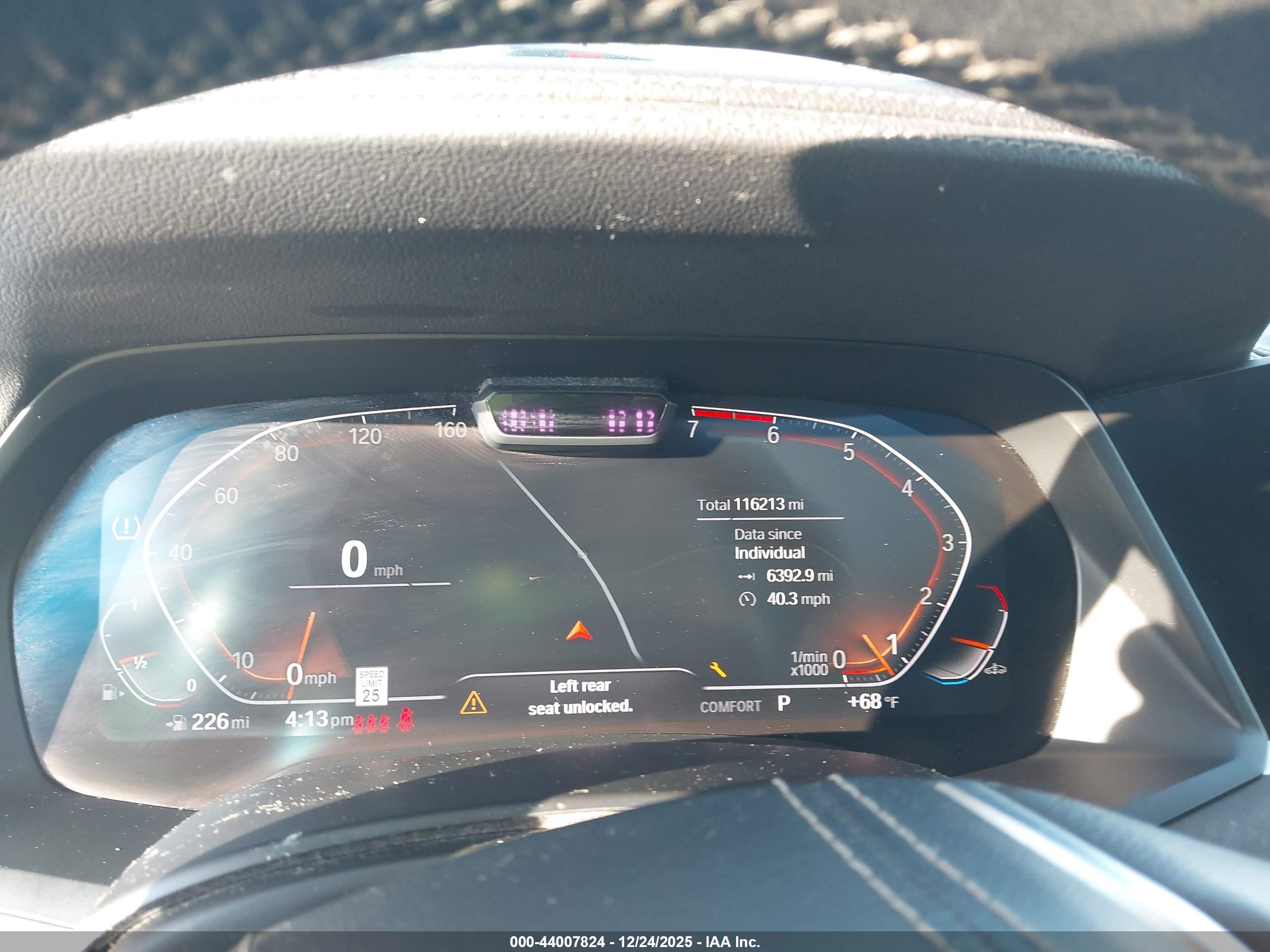 BMW X7 image 7