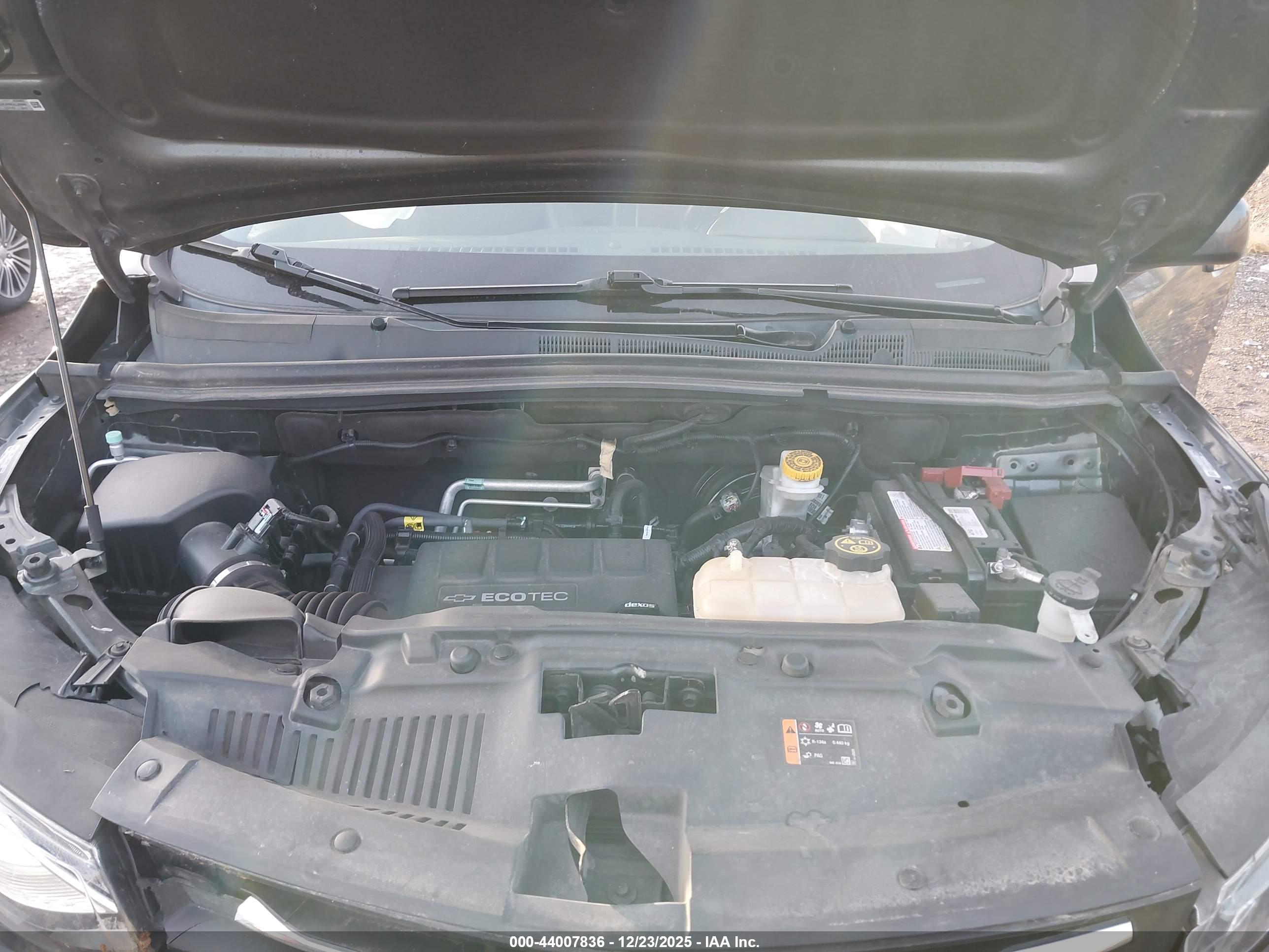 CHEVROLET TRAX image 10