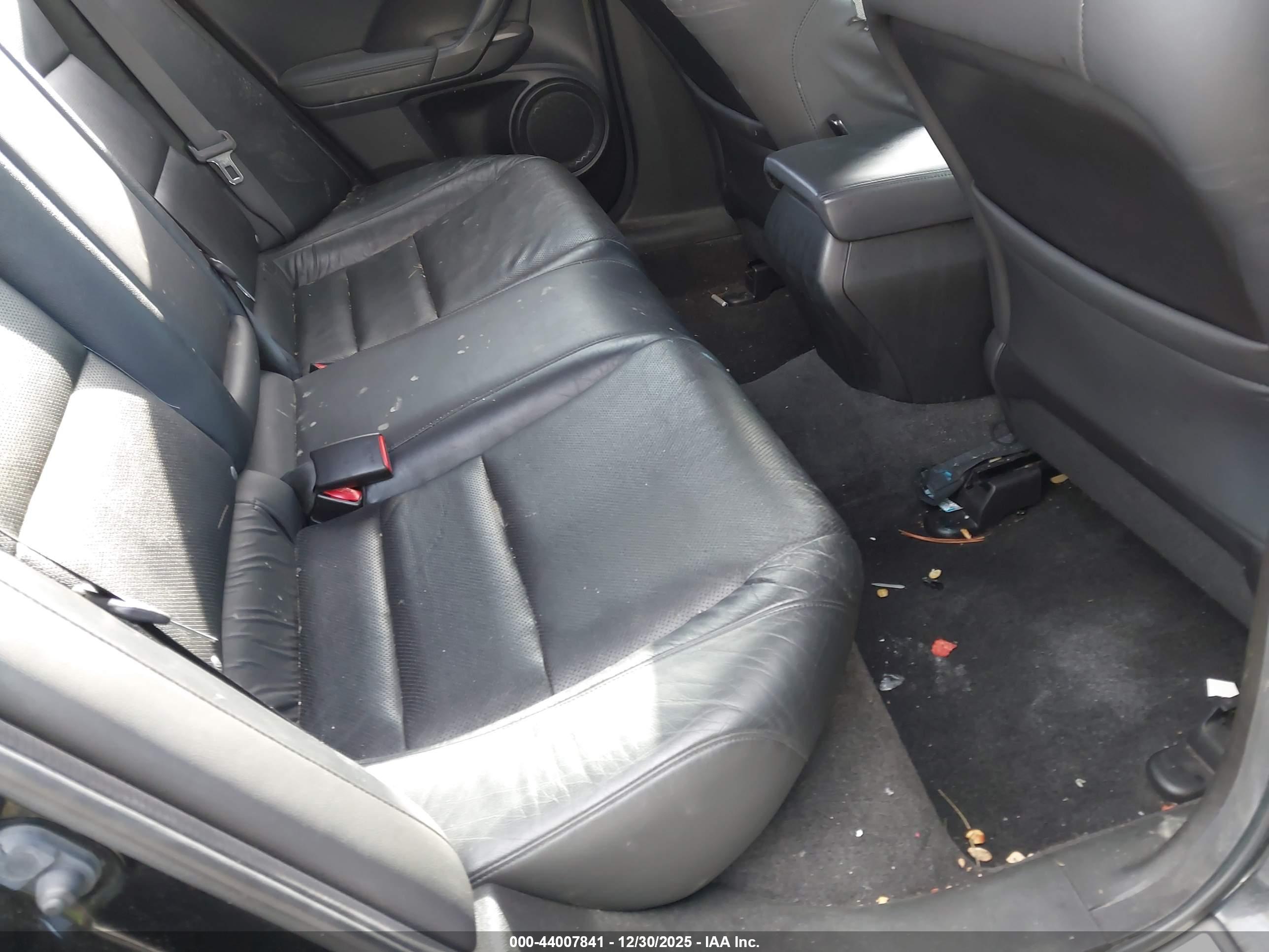 ACURA TSX image 8