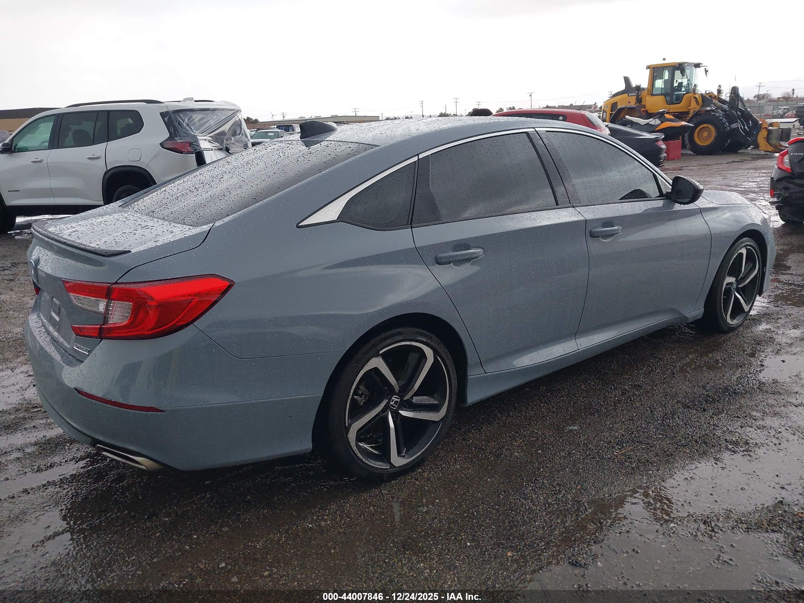 HONDA ACCORD image 4