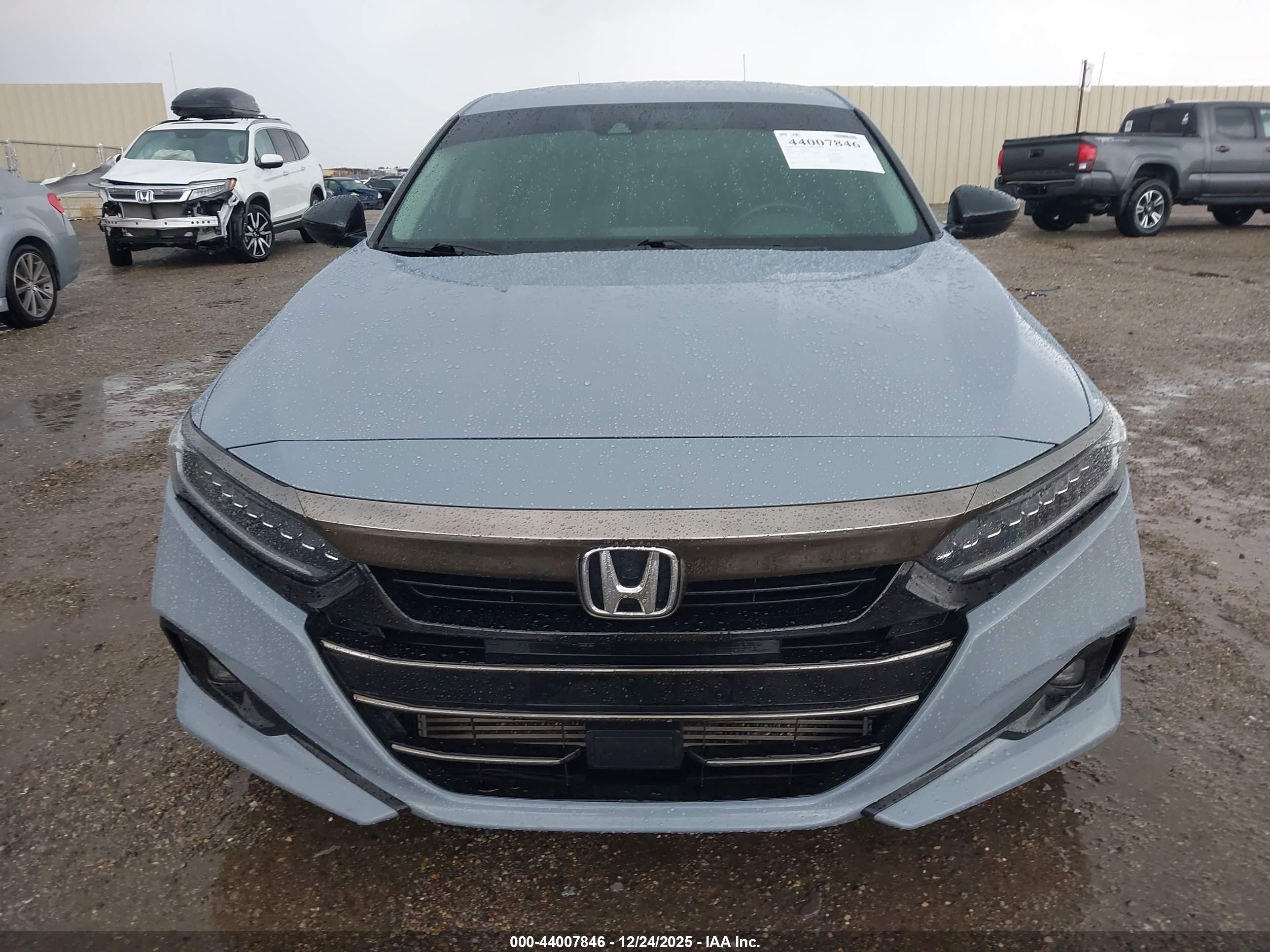 HONDA ACCORD image 6