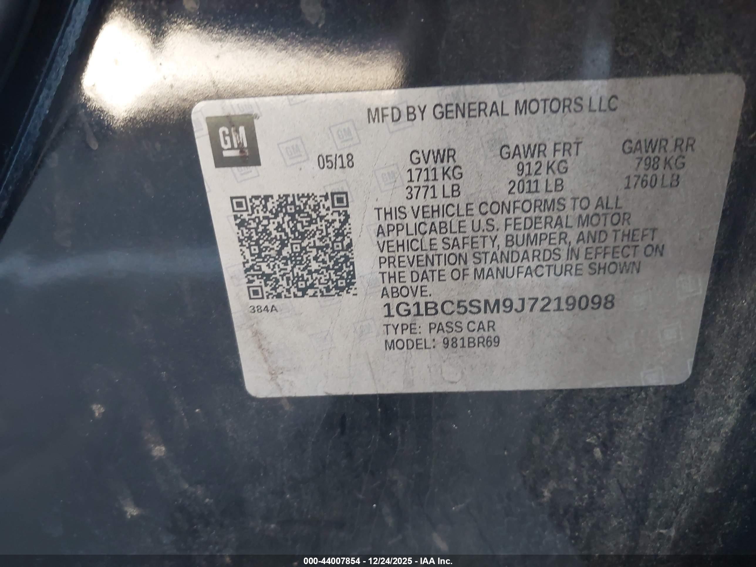CHEVROLET CRUZE image 9