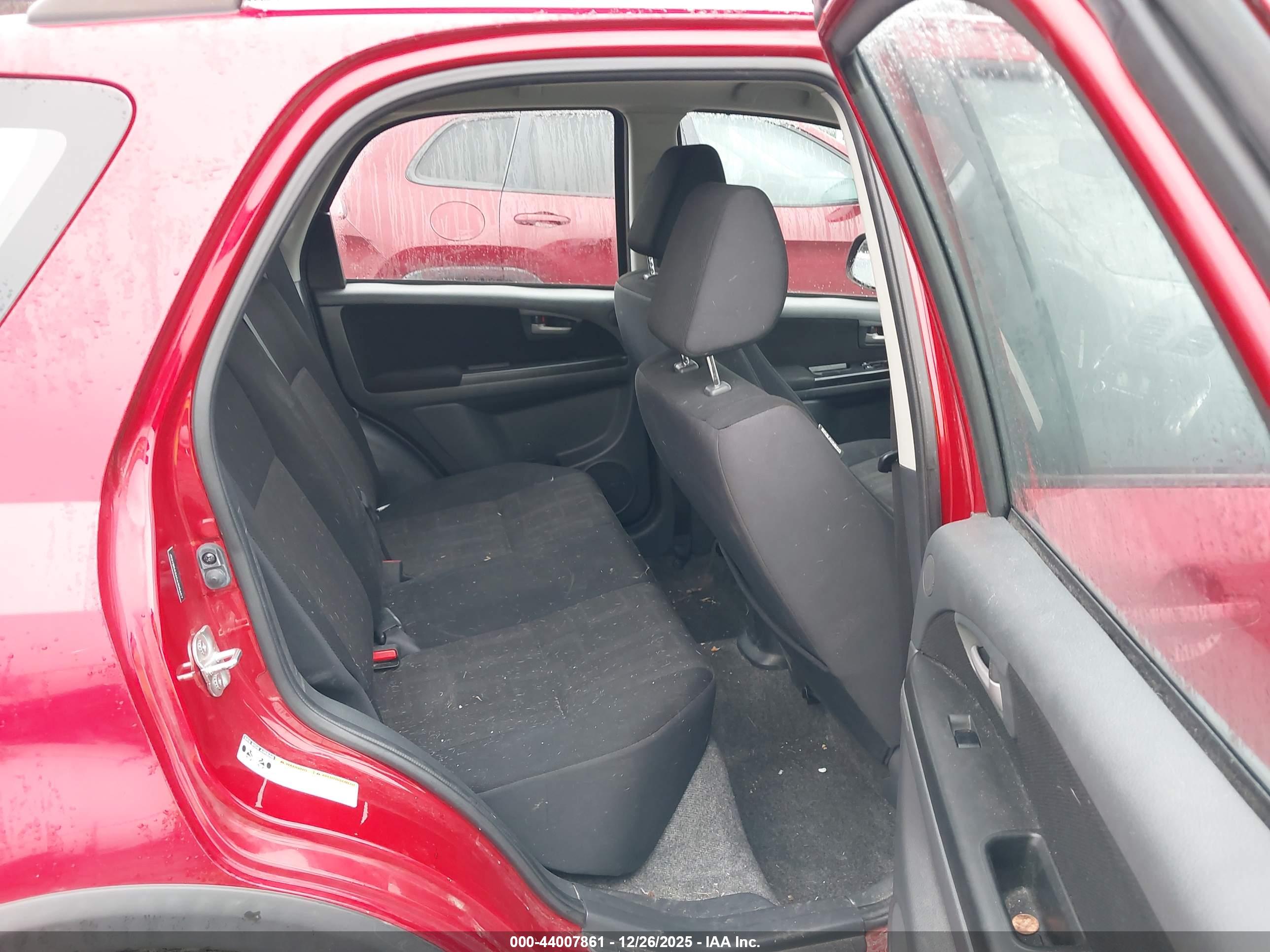 SUZUKI SX4 image 8