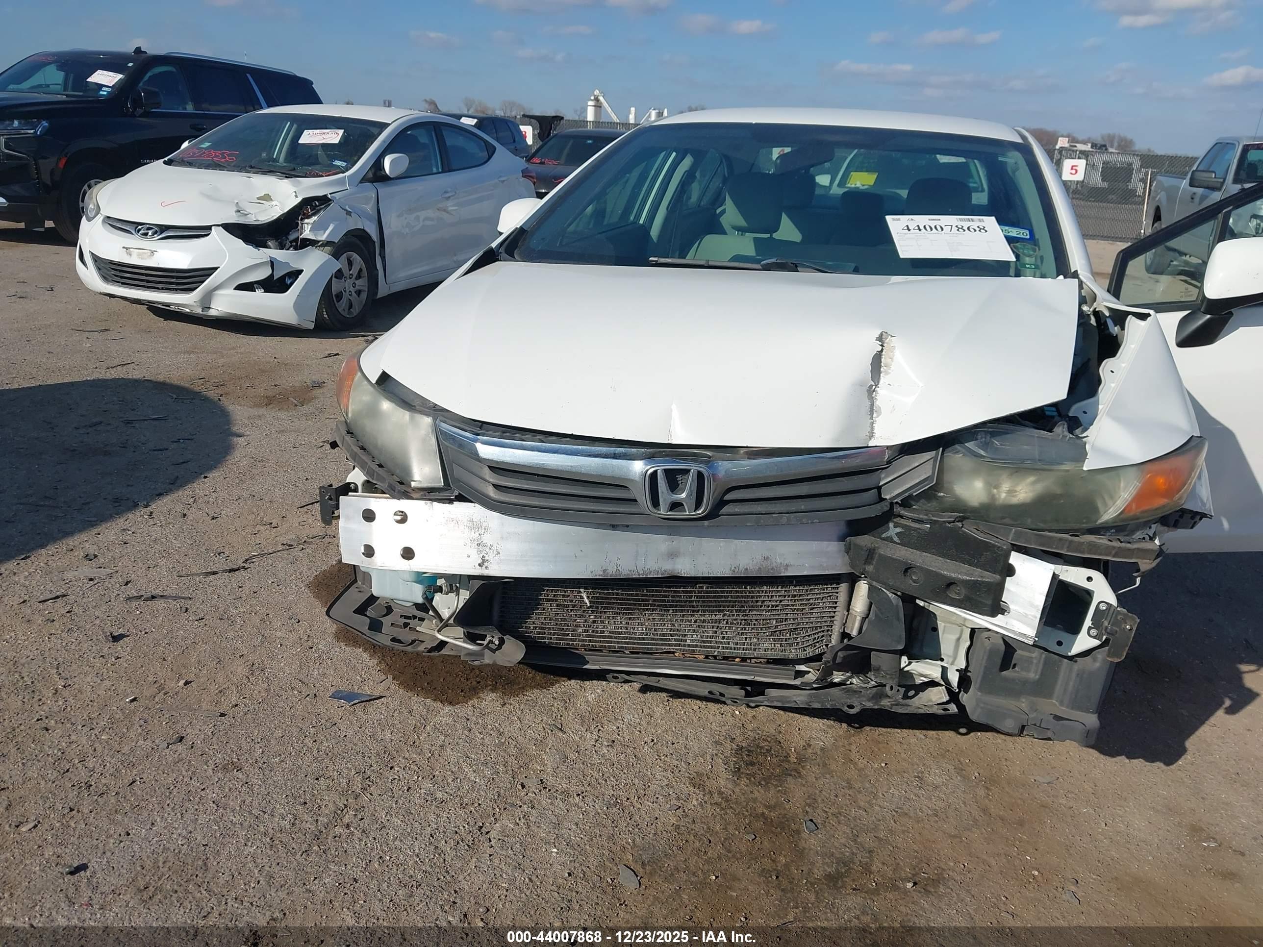 HONDA CIVIC image 6