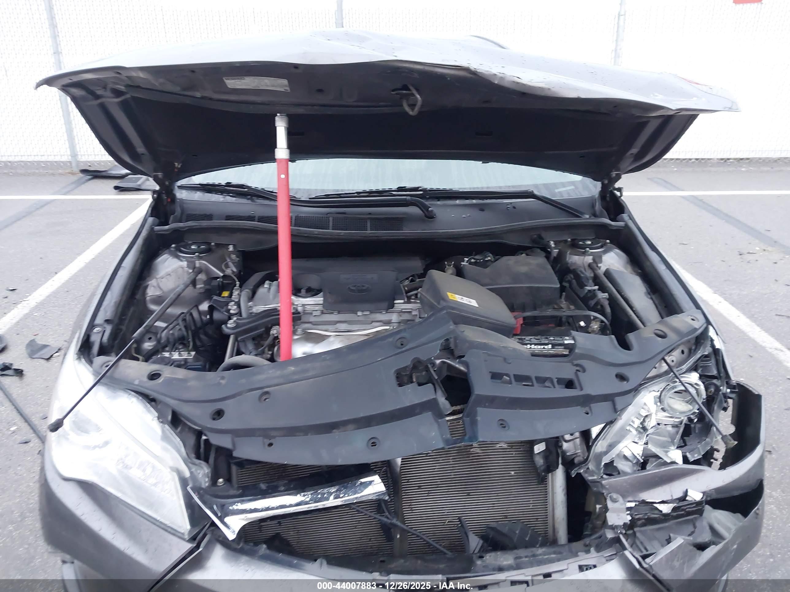 TOYOTA CAMRY image 10