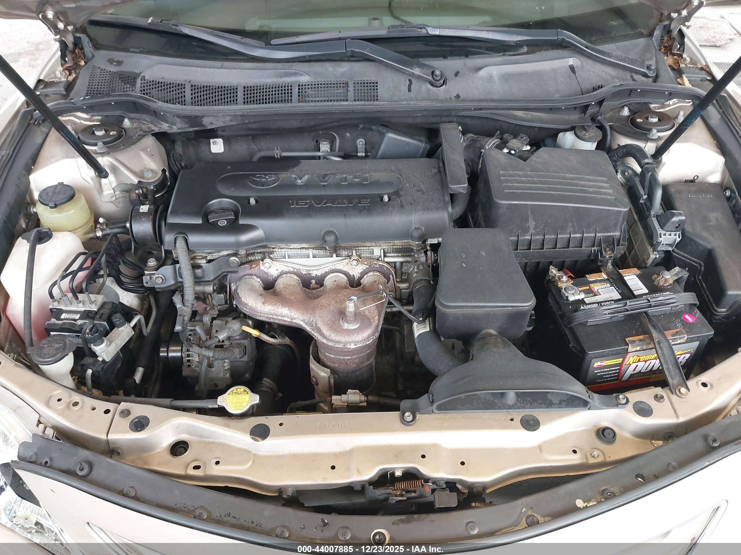 TOYOTA CAMRY image 10