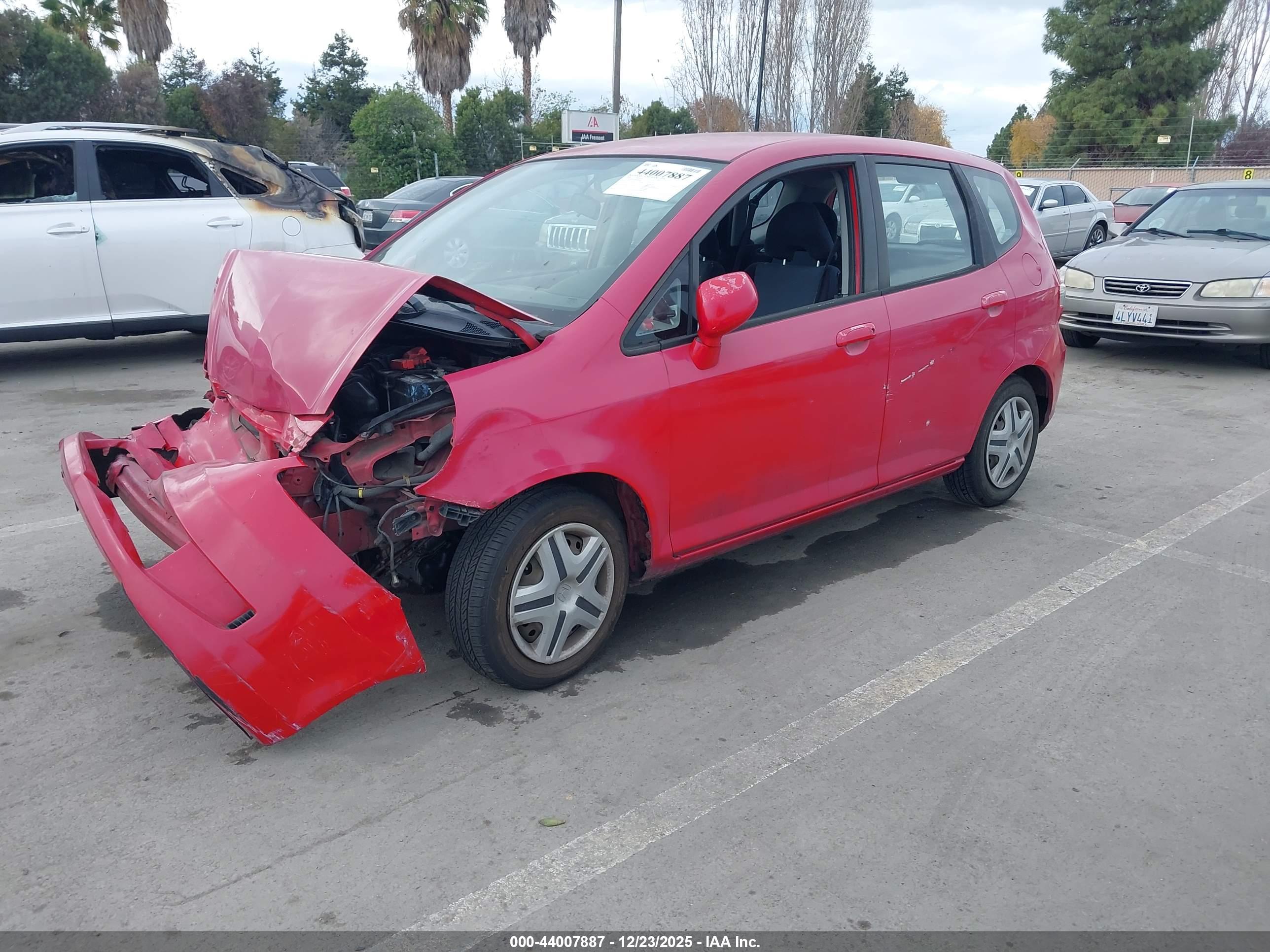 HONDA FIT image 2