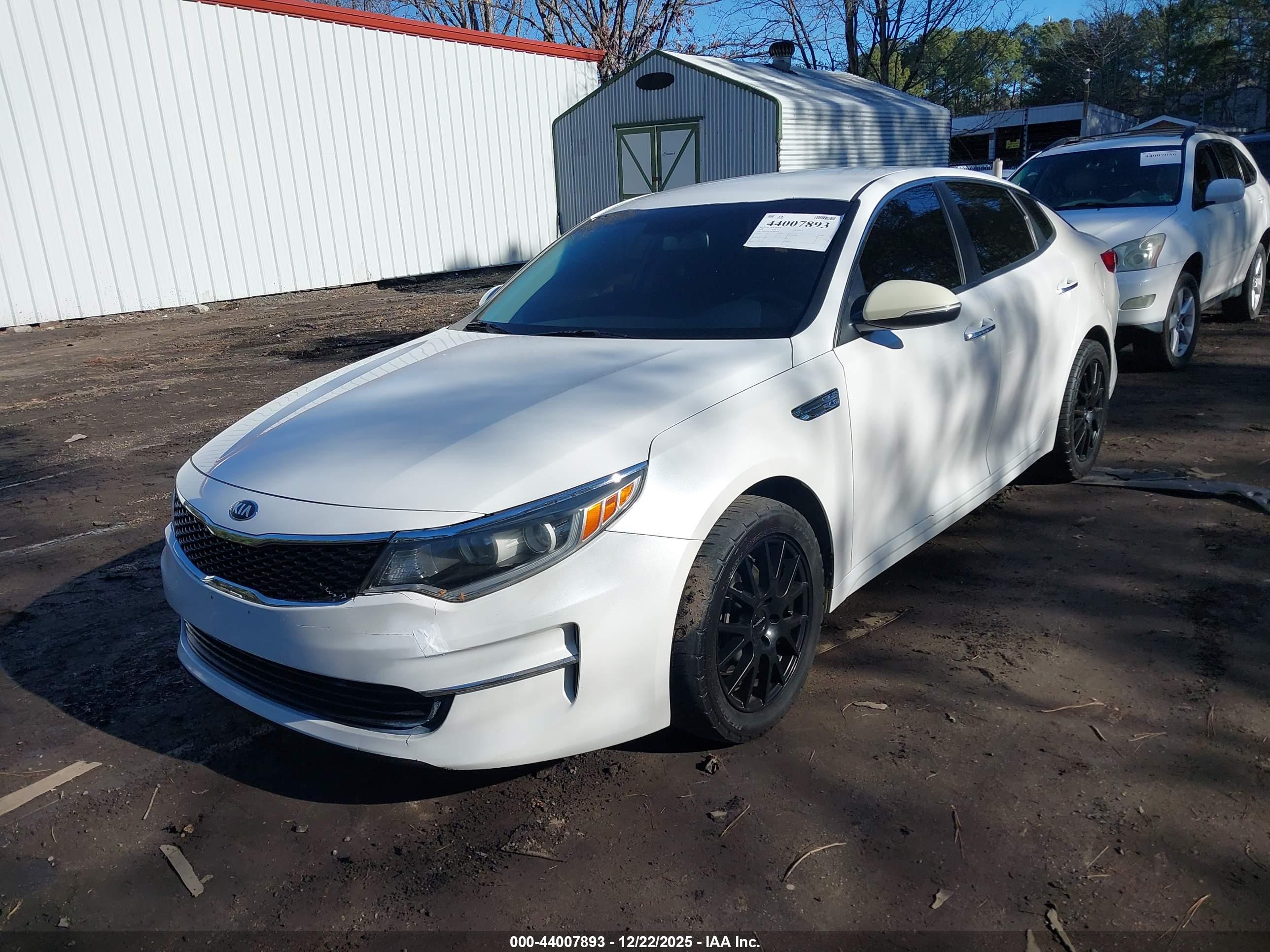 KIA OPTIMA image 2