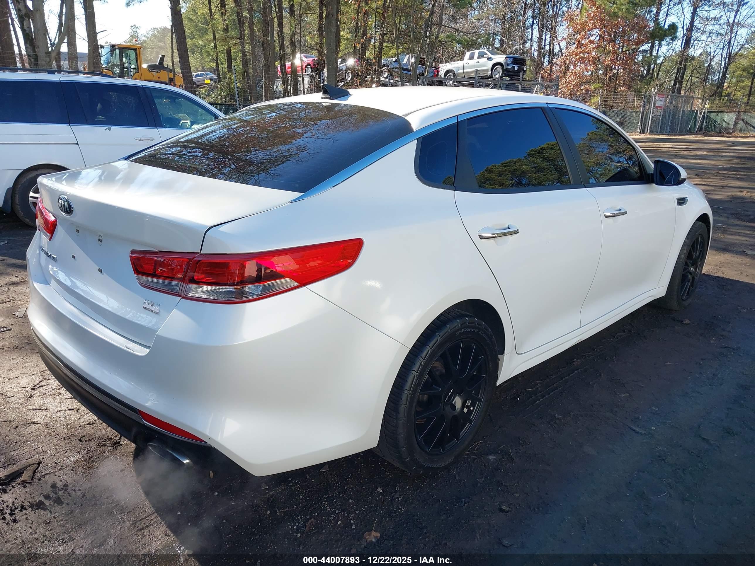KIA OPTIMA image 4