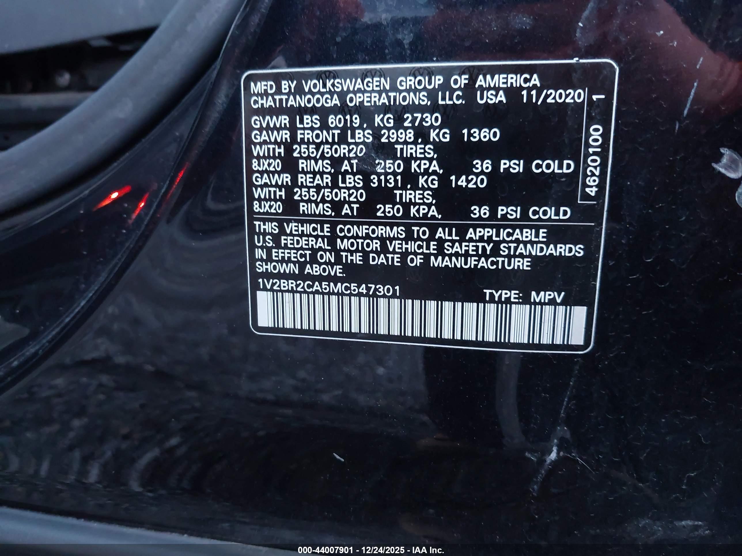 VOLKSWAGEN ATLAS image 9