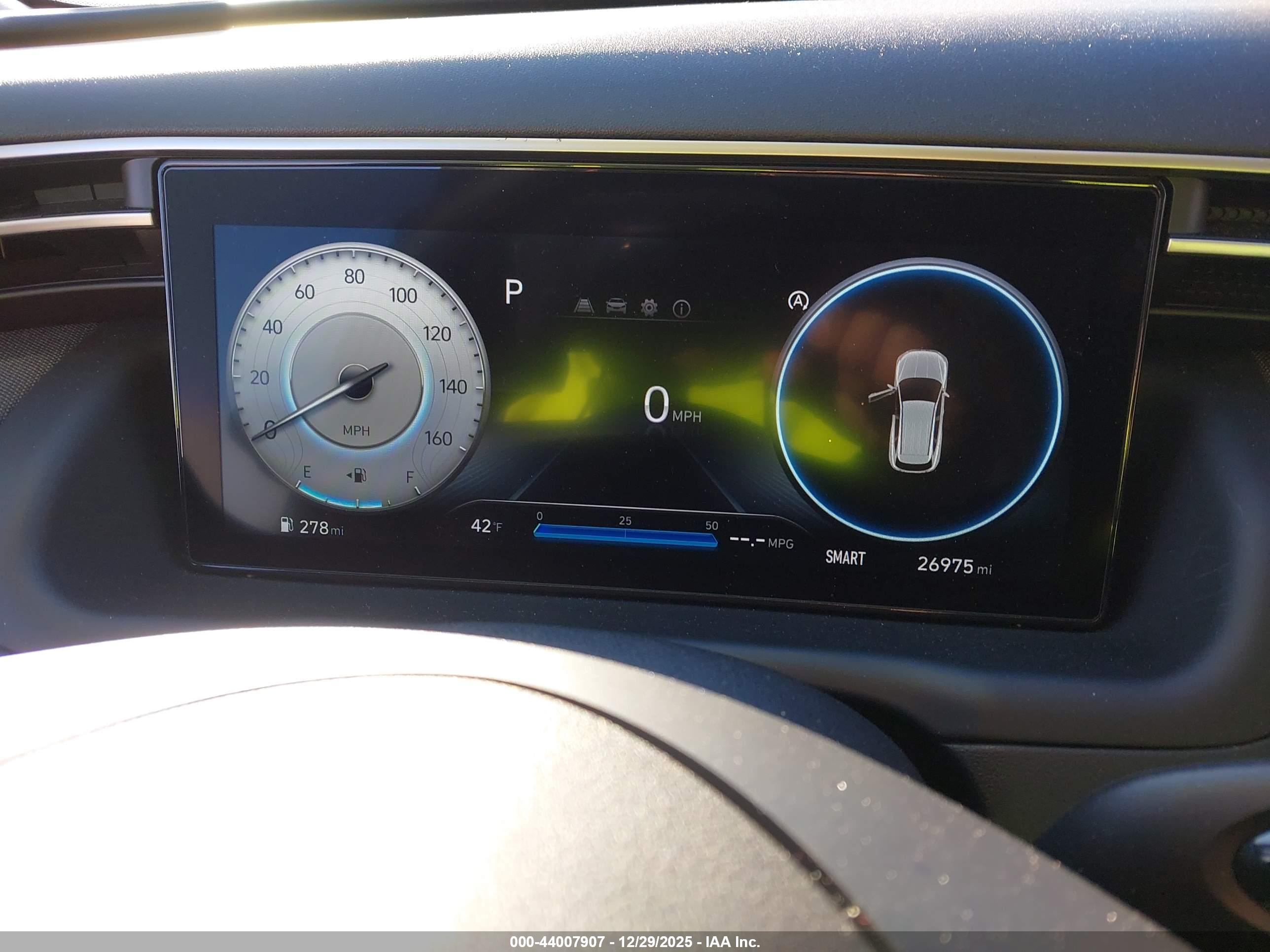 HYUNDAI TUCSON image 7
