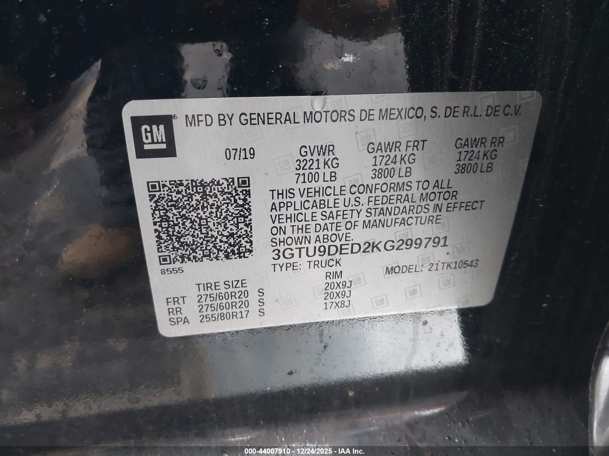 GMC SIERRA image 9