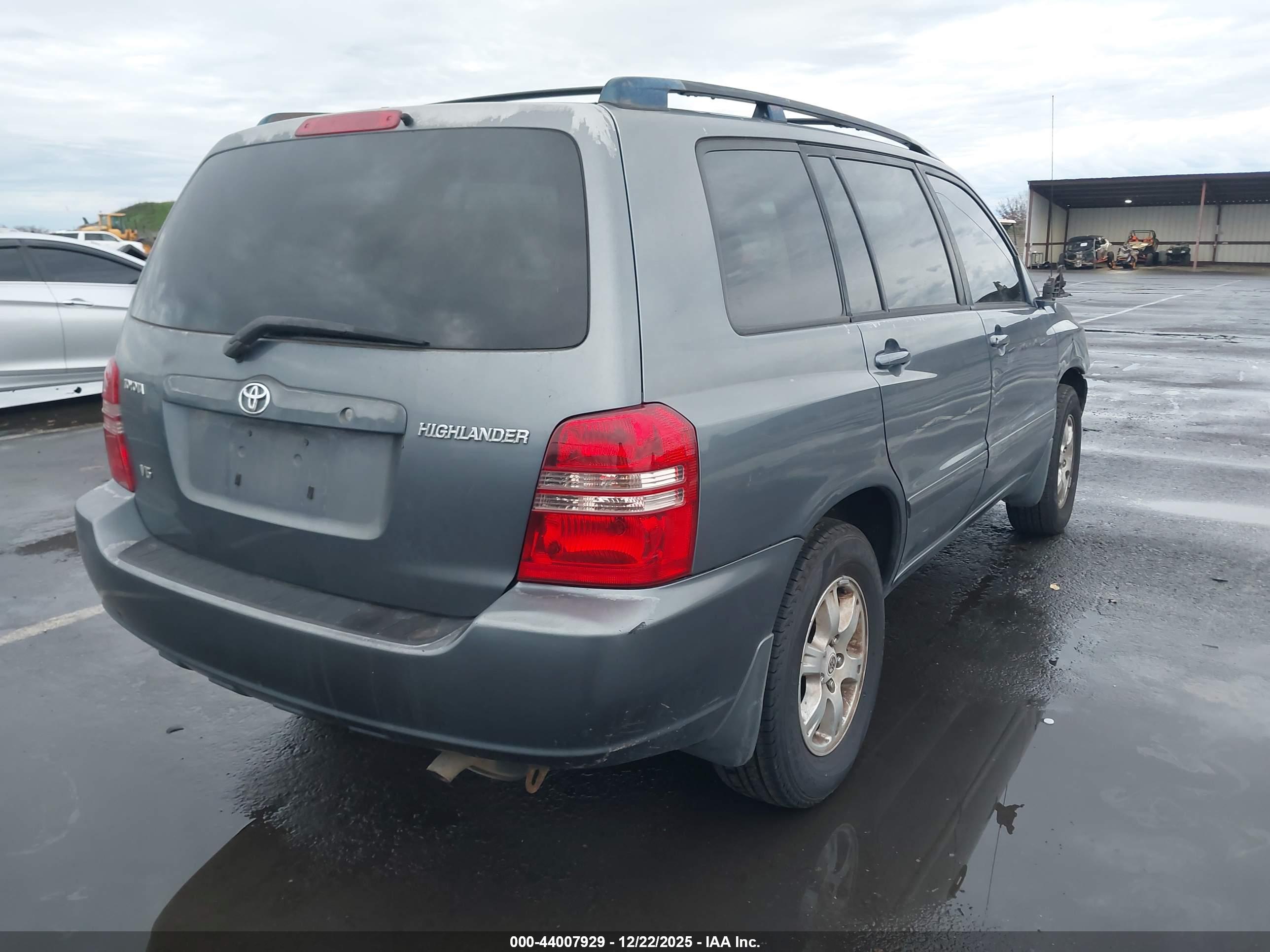 TOYOTA HIGHLANDER image 4