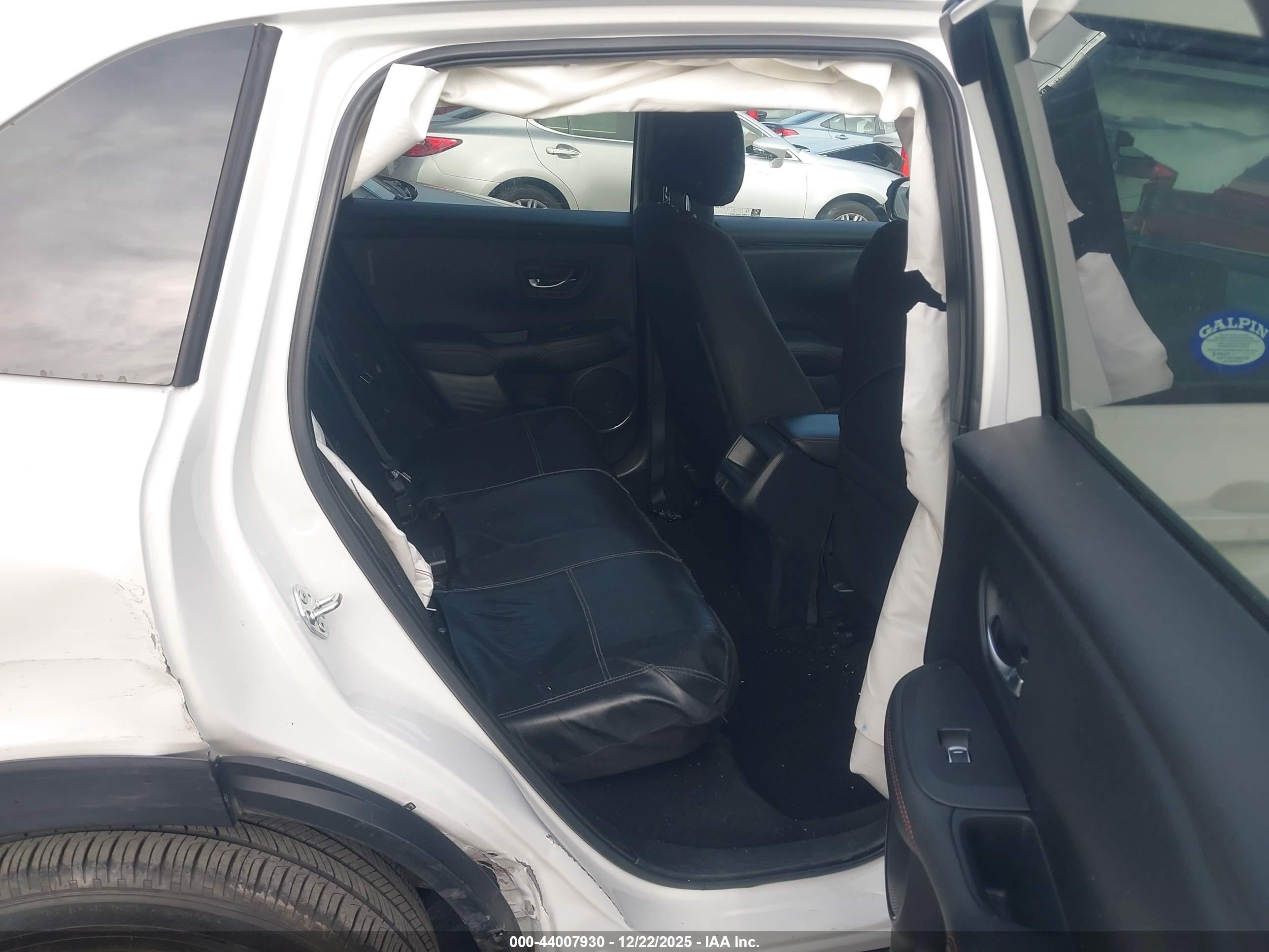 HONDA HR-V image 8