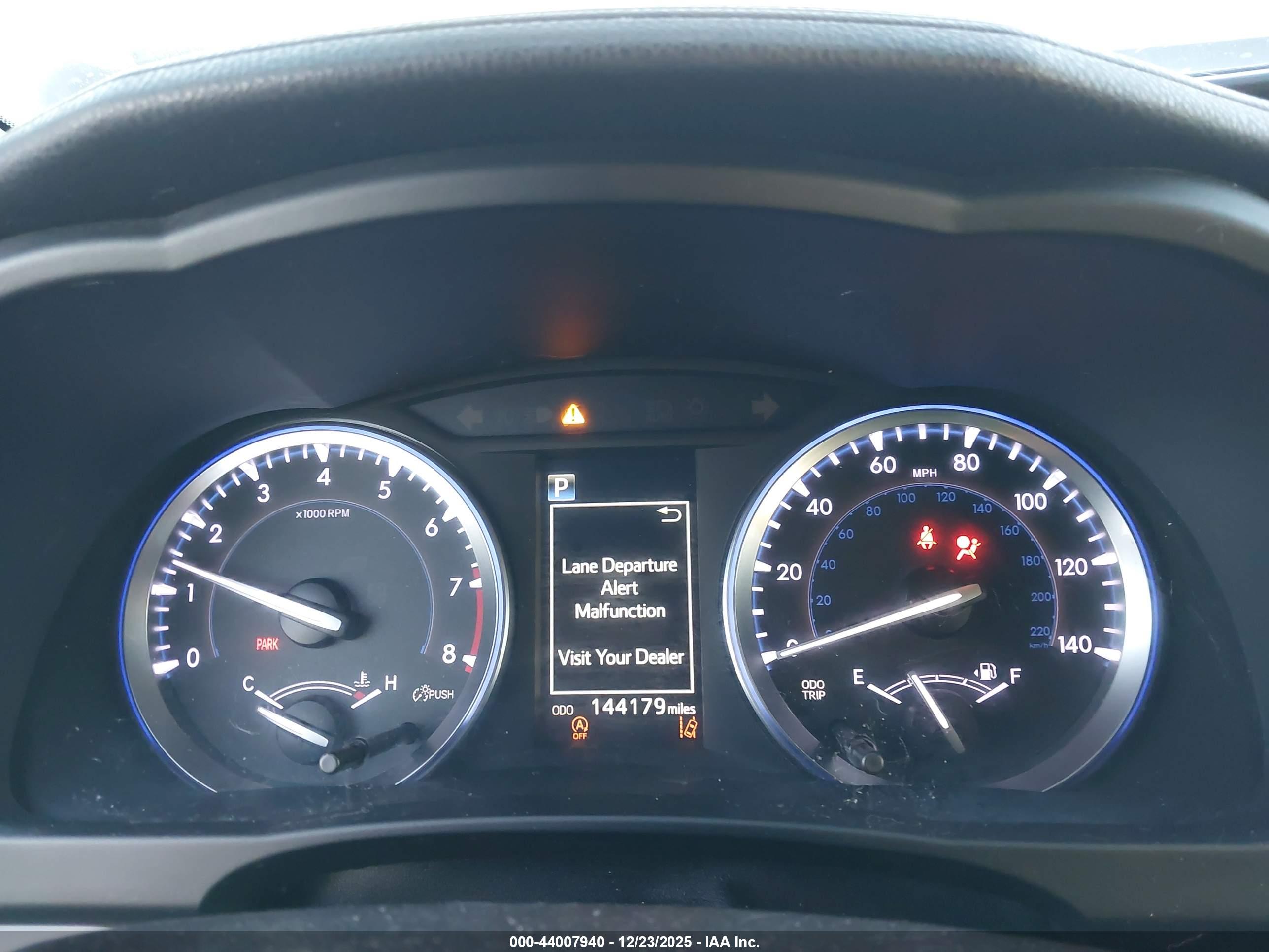 TOYOTA HIGHLANDER image 7