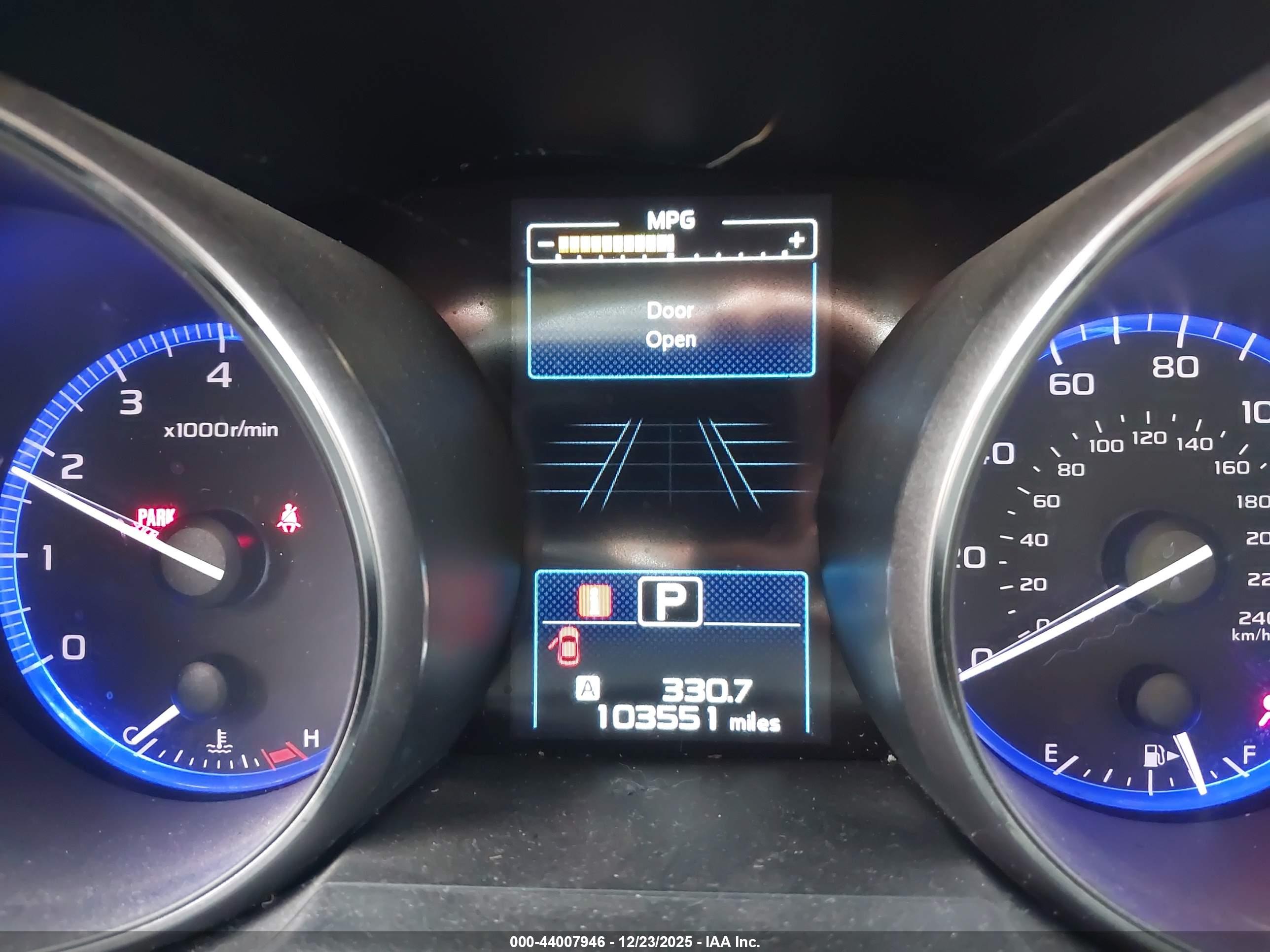 SUBARU OUTBACK image 7