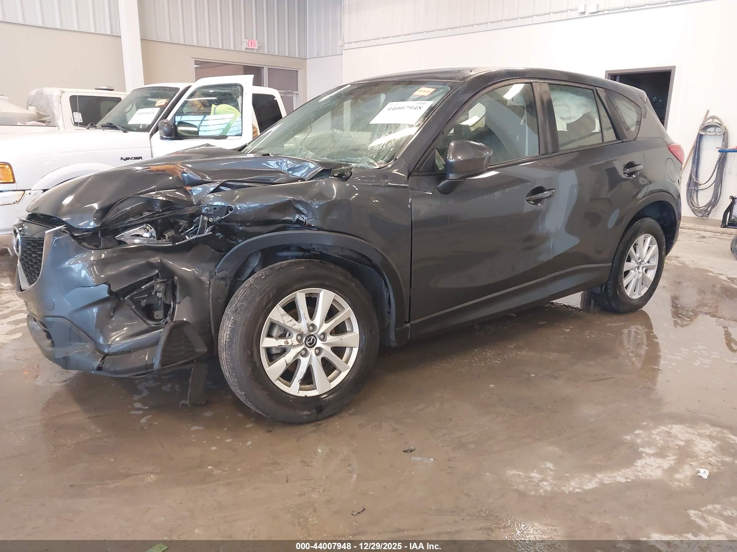 MAZDA CX-5 image 2