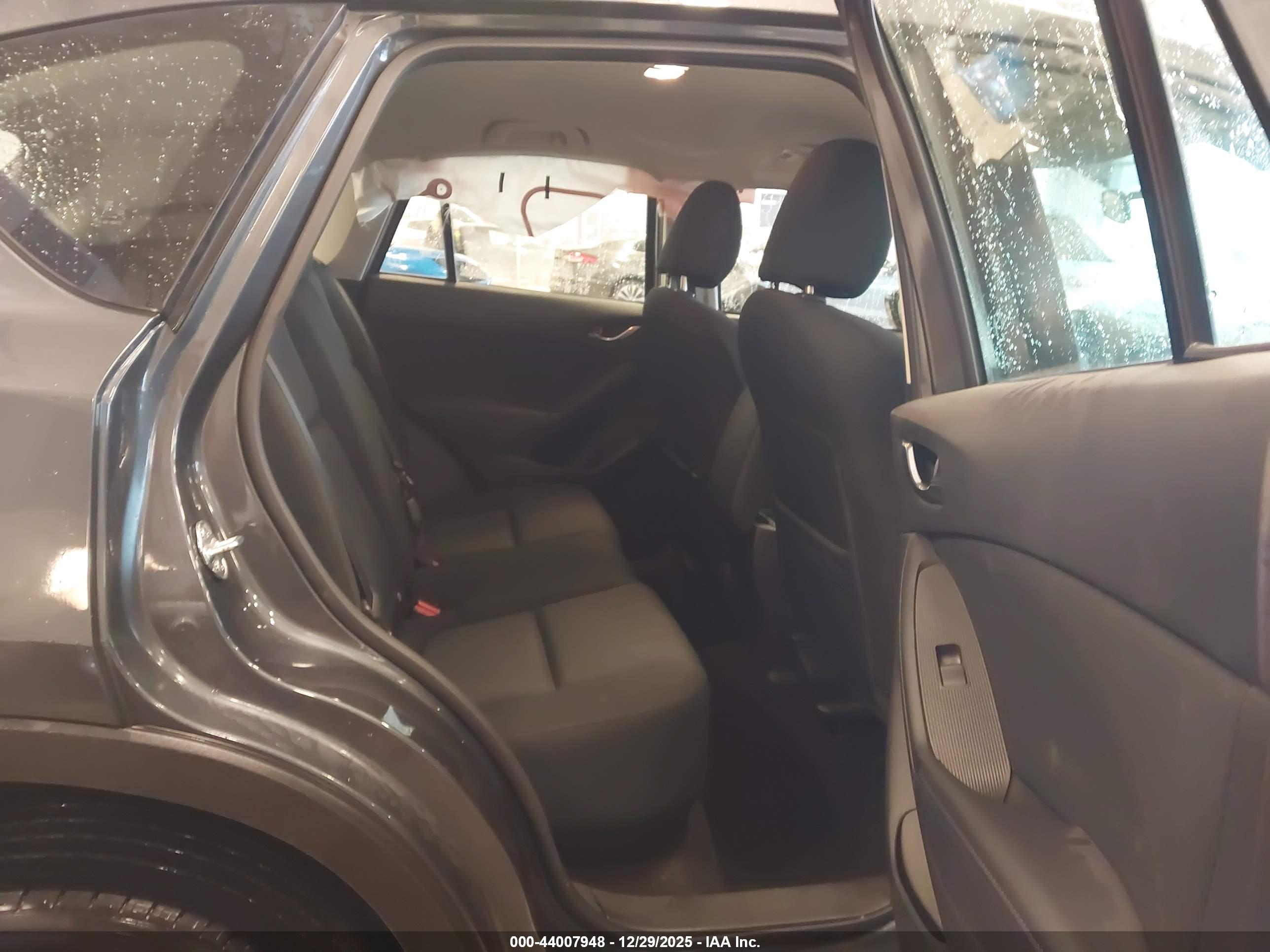 MAZDA CX-5 image 8