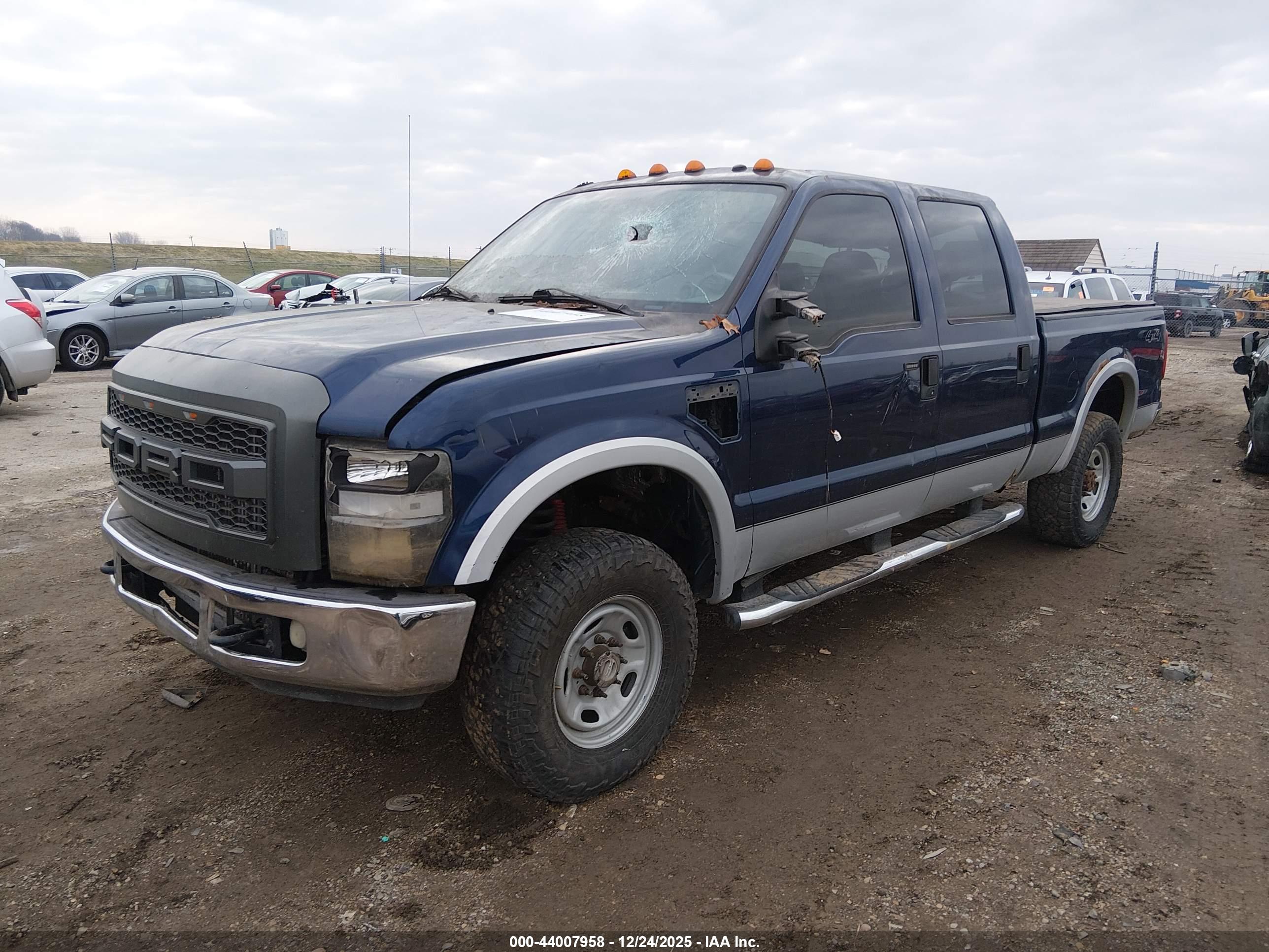 FORD F-250 image 2