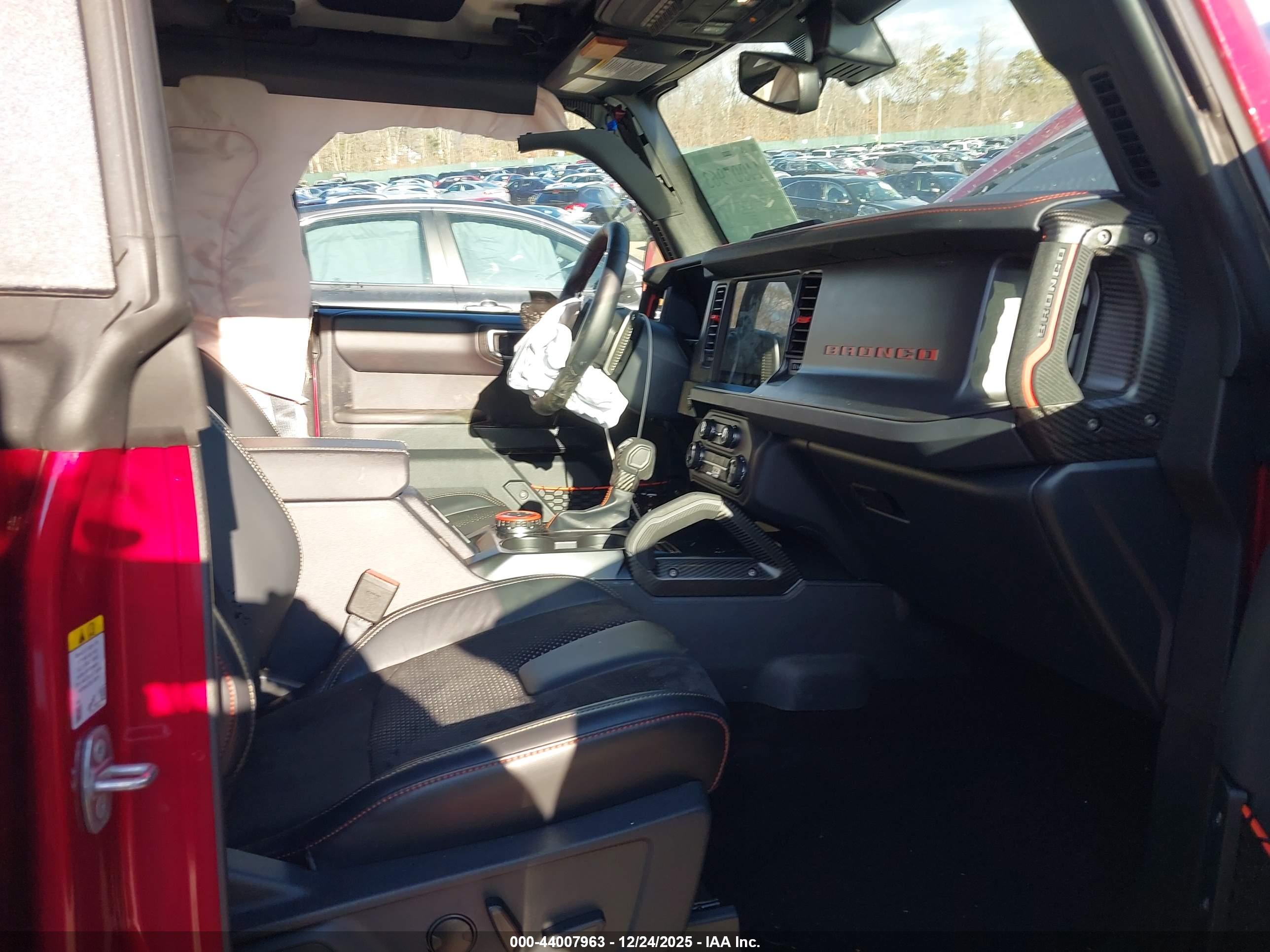 FORD BRONCO image 5