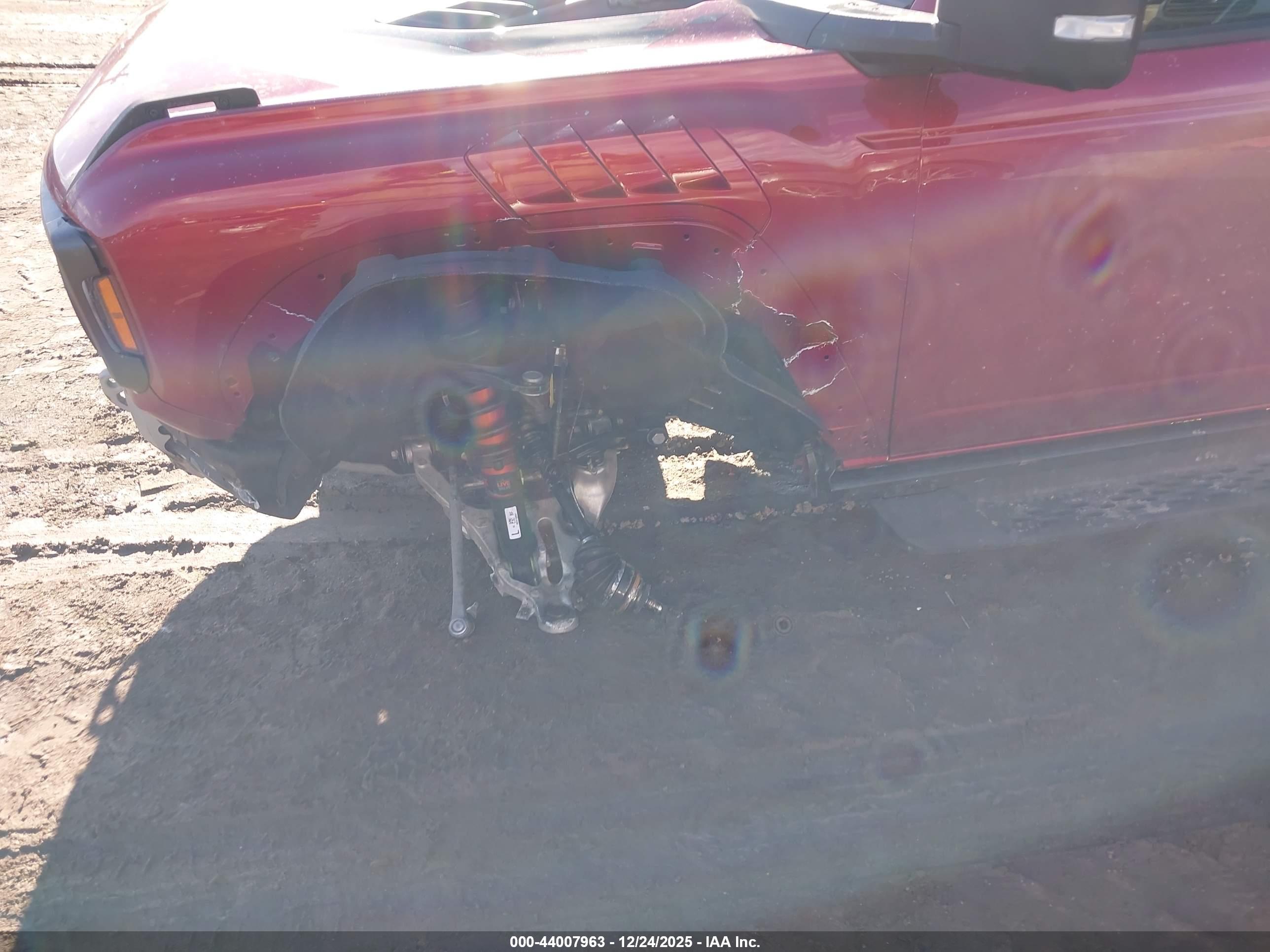 FORD BRONCO image 6
