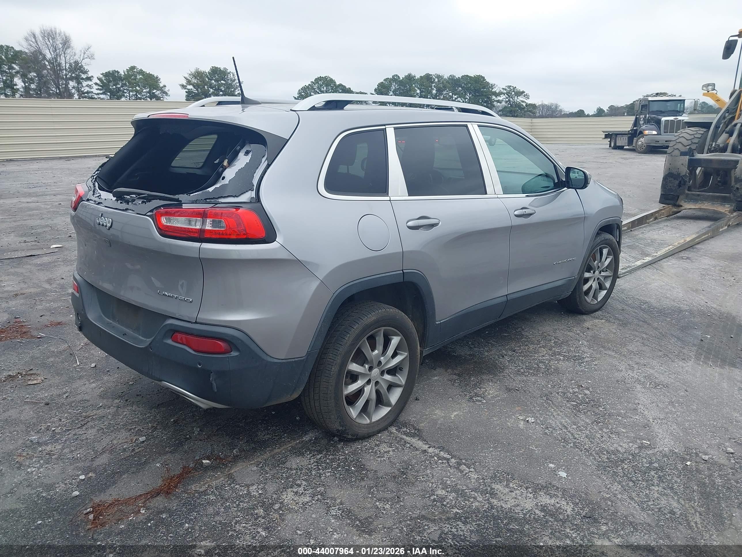 JEEP CHEROKEE image 4
