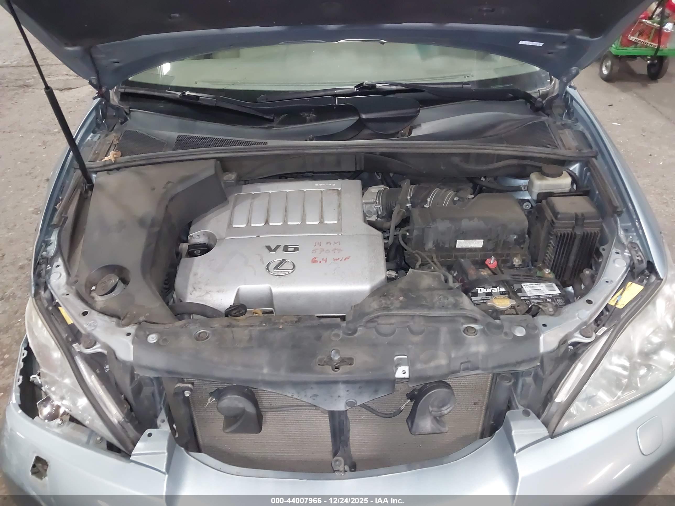 LEXUS RX image 10